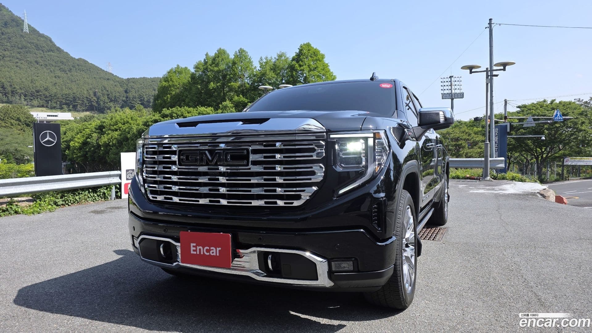 Main__Slider__Photo:Sierra GMC 2024.11-2