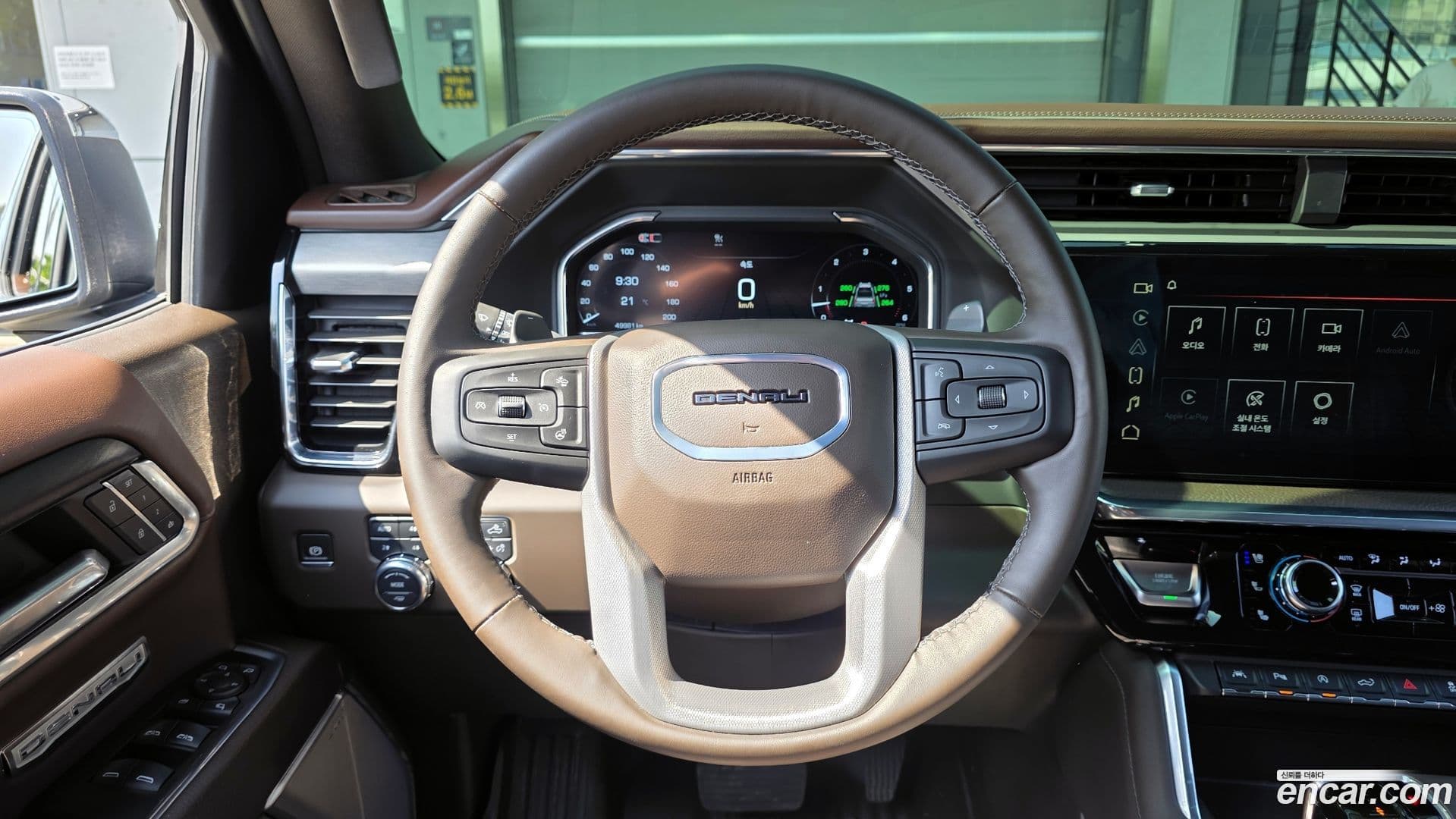 Main__Slider__Photo:Sierra GMC 2024.11-12