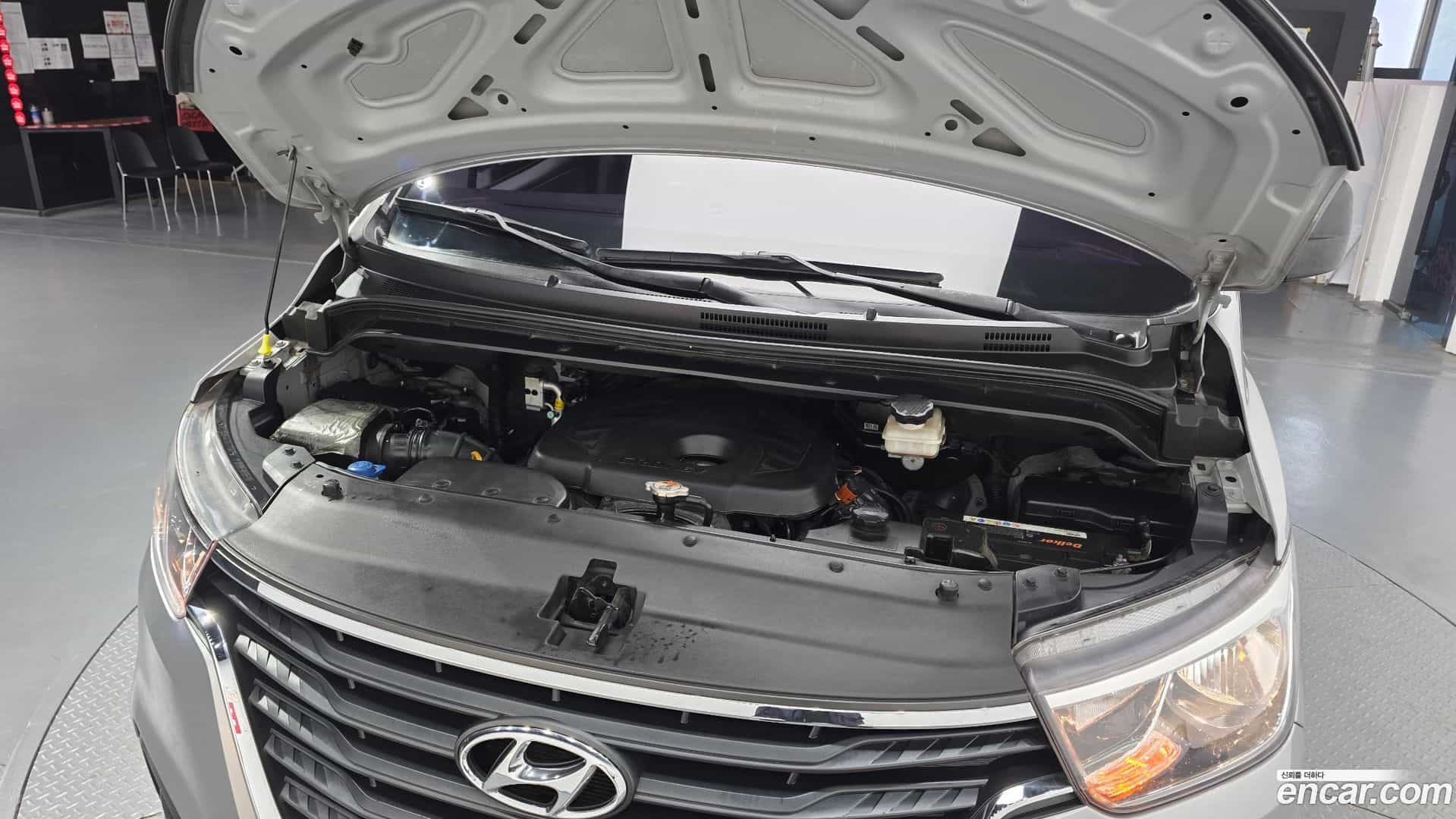 Starex Hyundai 2018.5-OUTER-006
