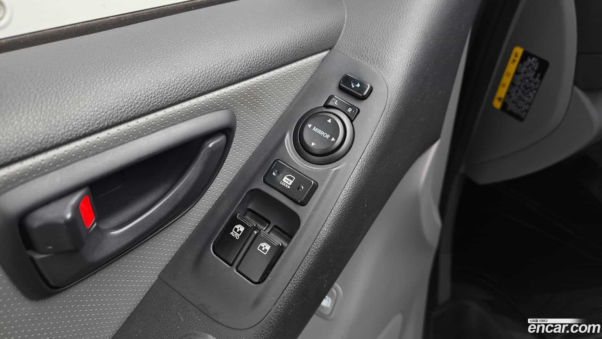 Starex Hyundai 2018.5-OPTION-023