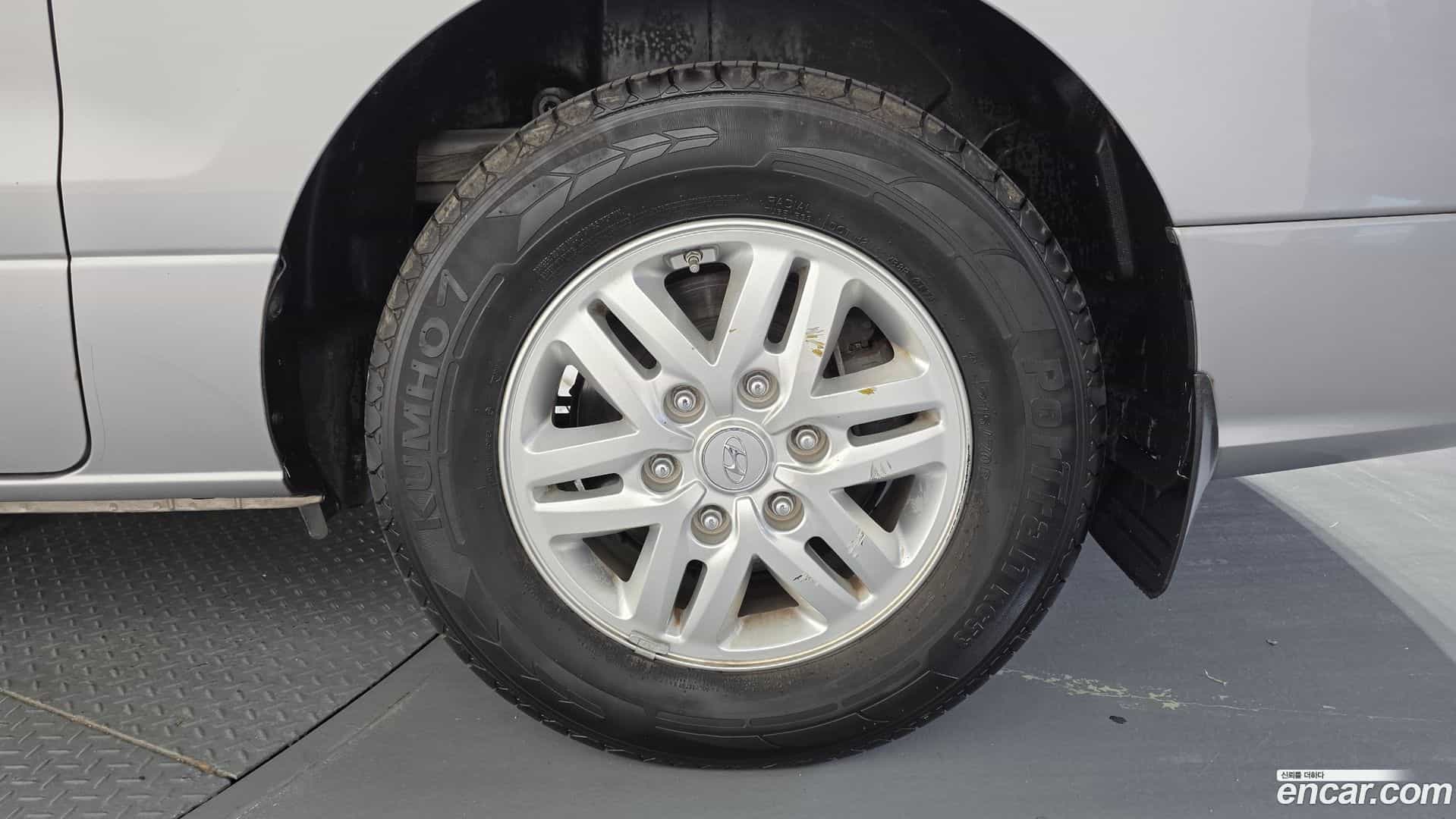 Starex Hyundai 2018.5-OUTER-031