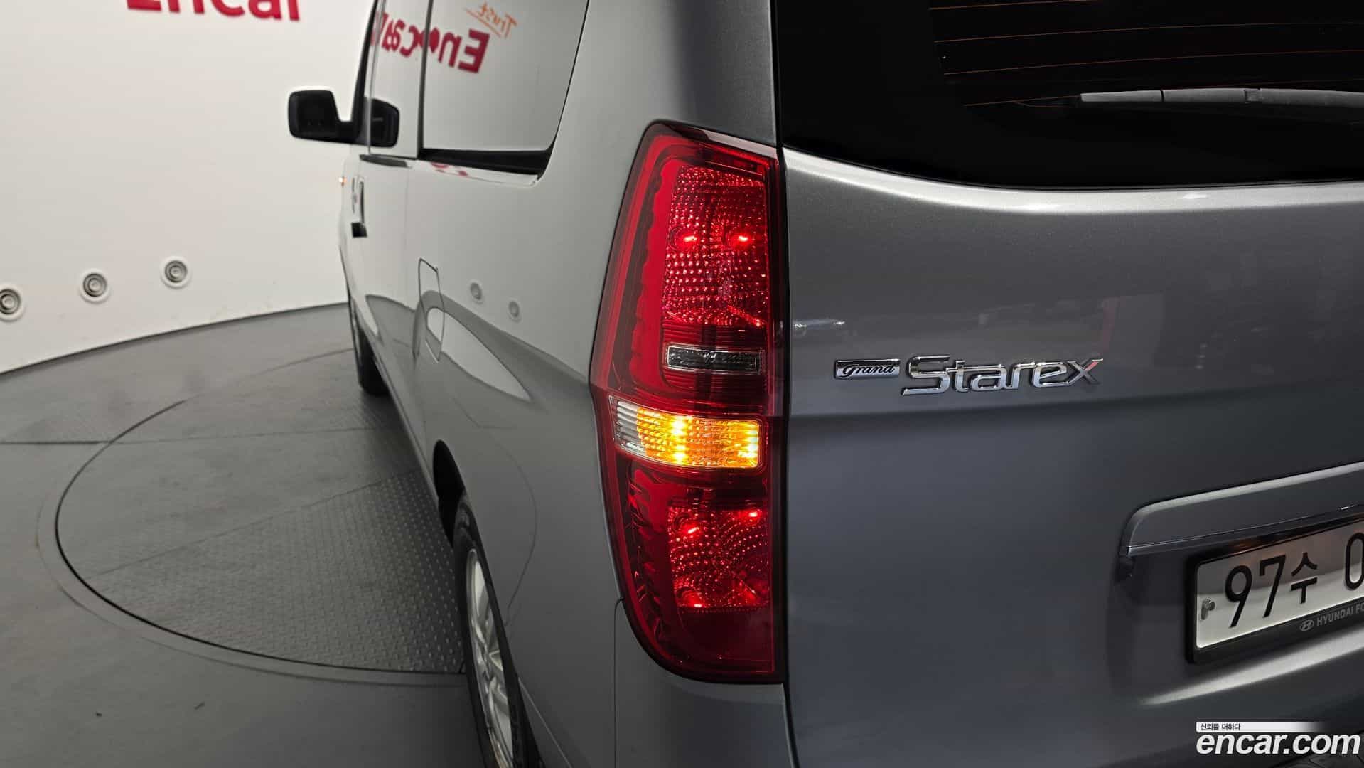 Starex Hyundai 2018.5-OUTER-033