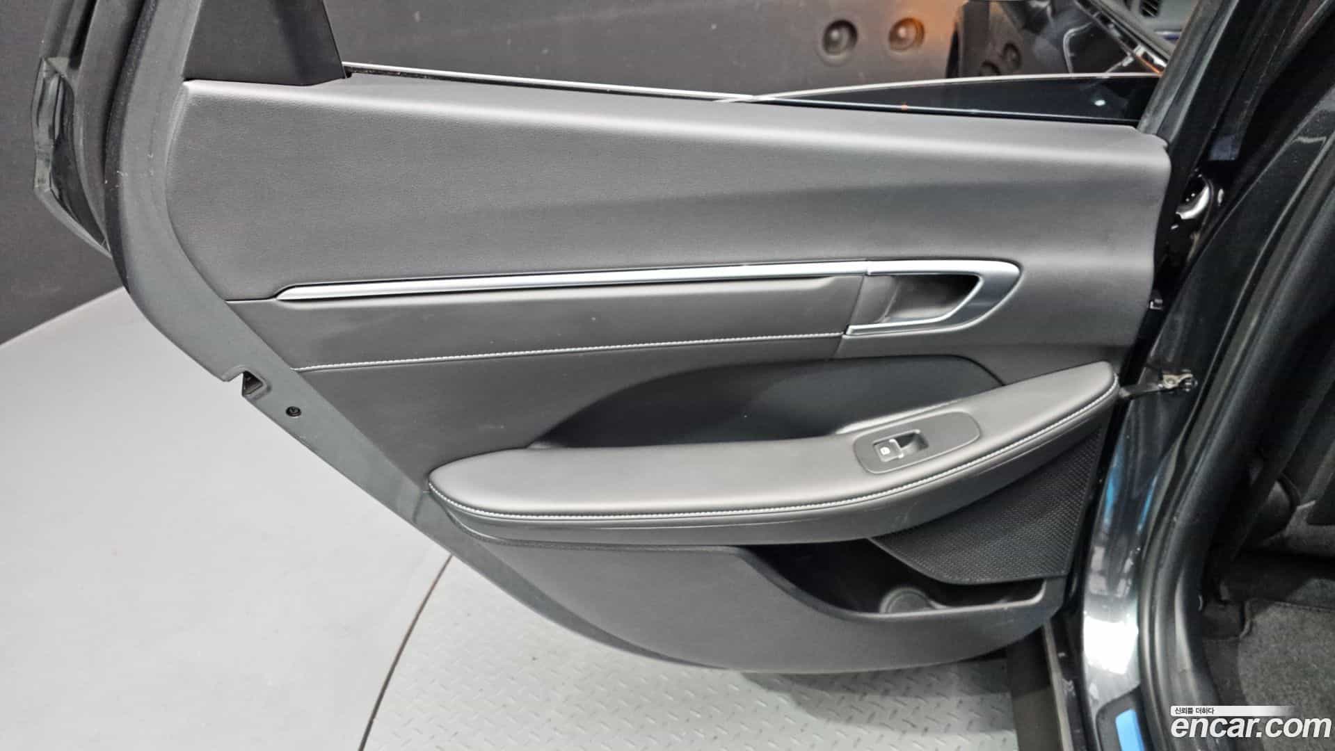 Sonata Hyundai 2022.3-INNER-035