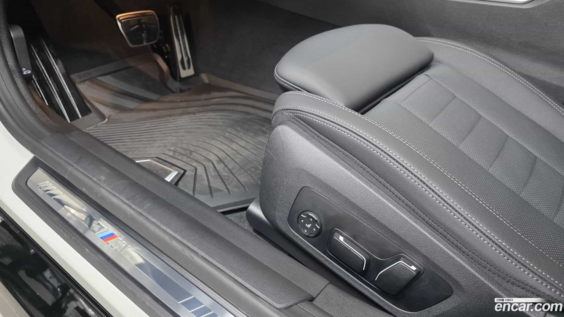 4-Series BMW 2025.9-OPTION-046