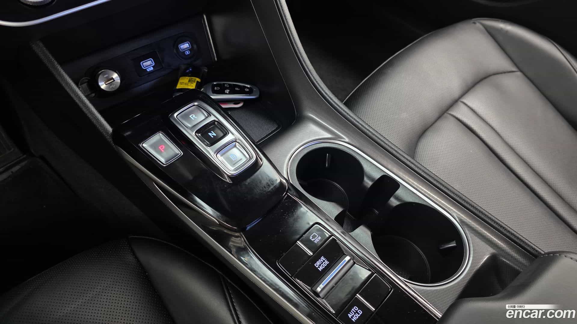 Sonata Hyundai 2023.2-INNER-009