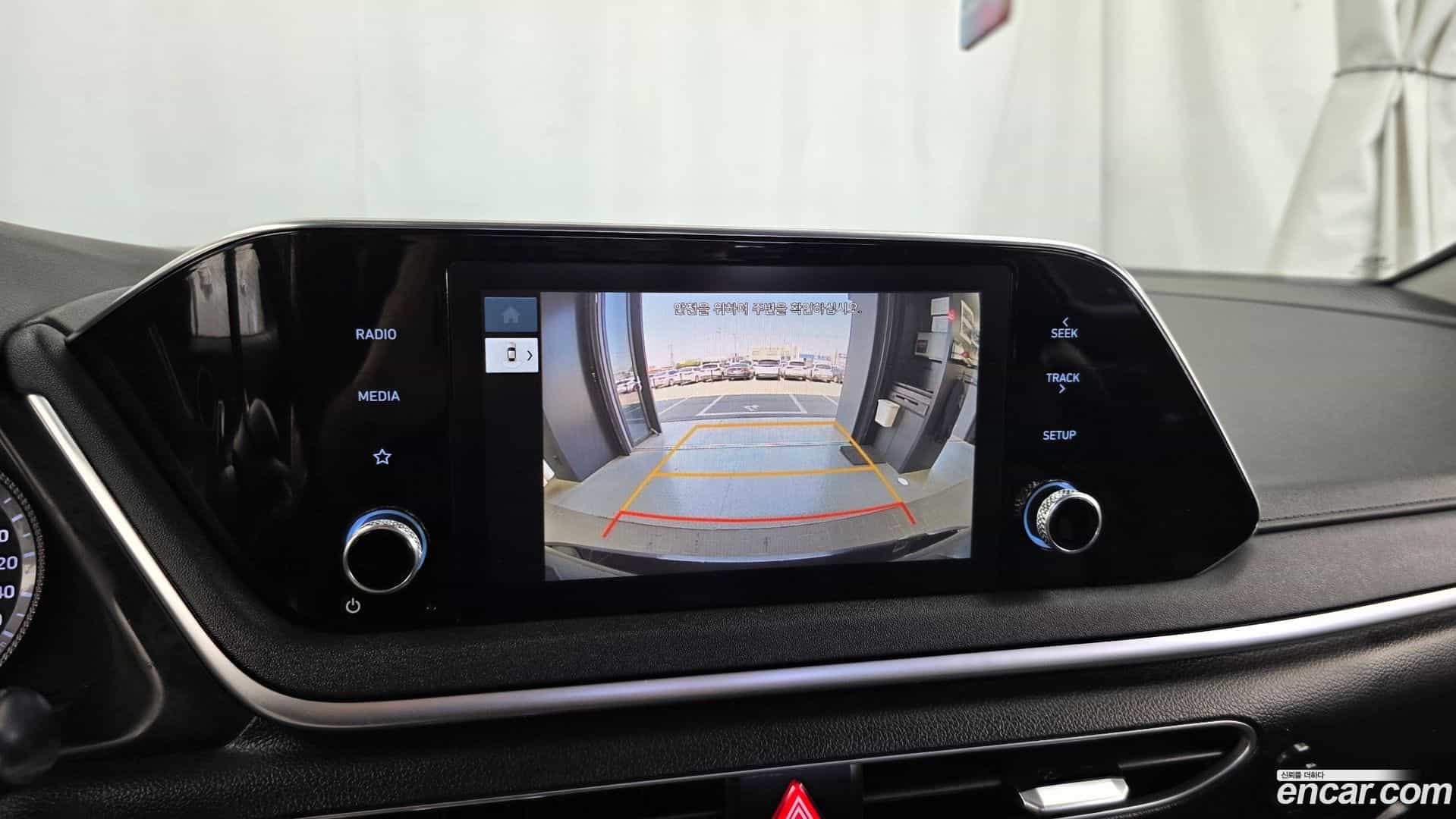 Sonata Hyundai 2023.2-OPTION-019