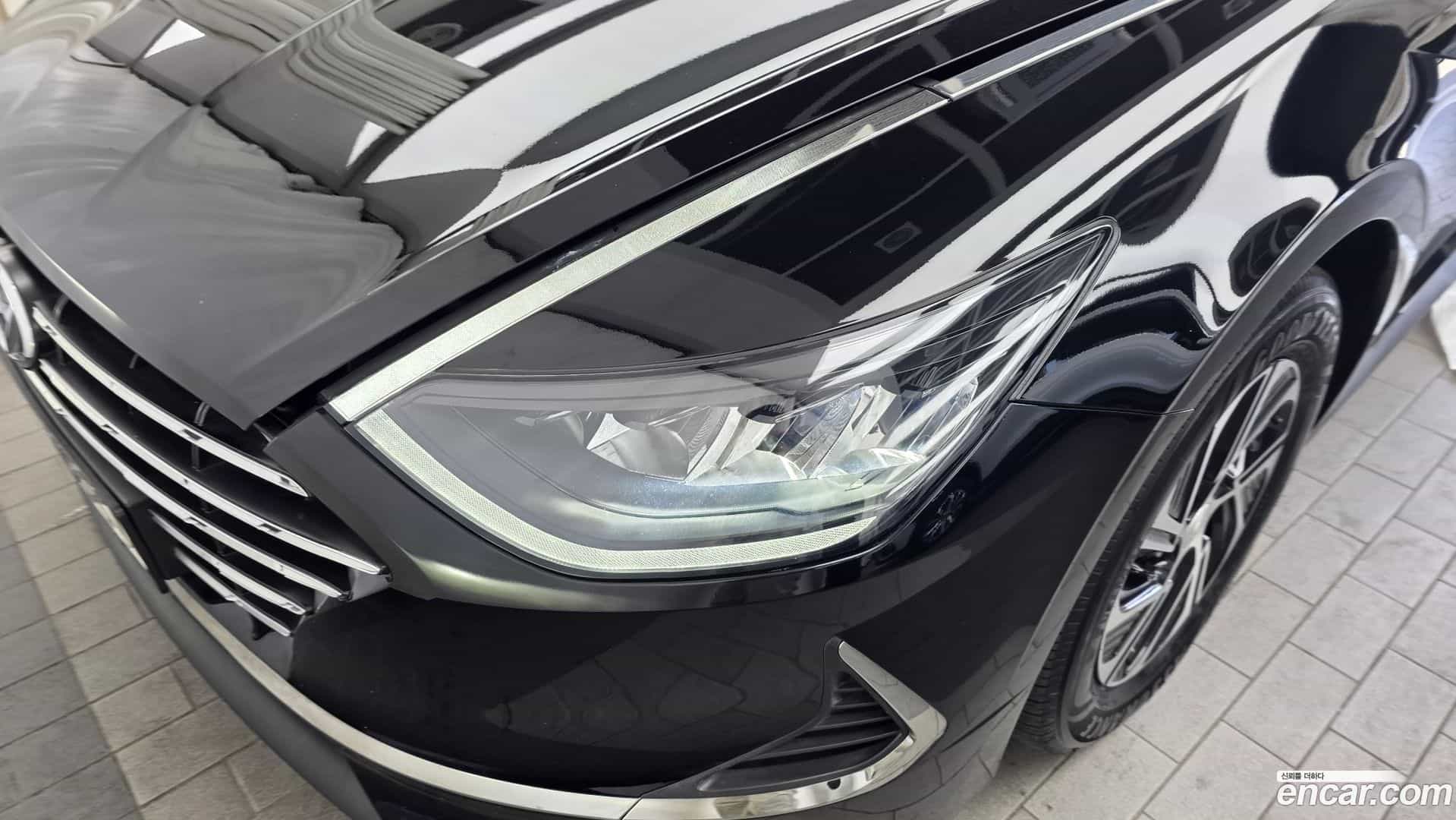 Sonata Hyundai 2023.2-OUTER-032