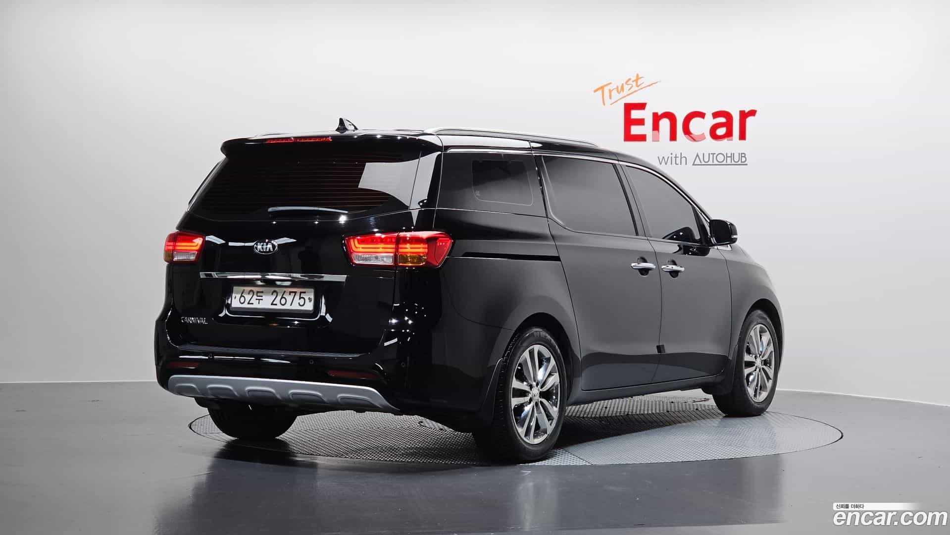 Canival Kia 2017.0-OUTER-002