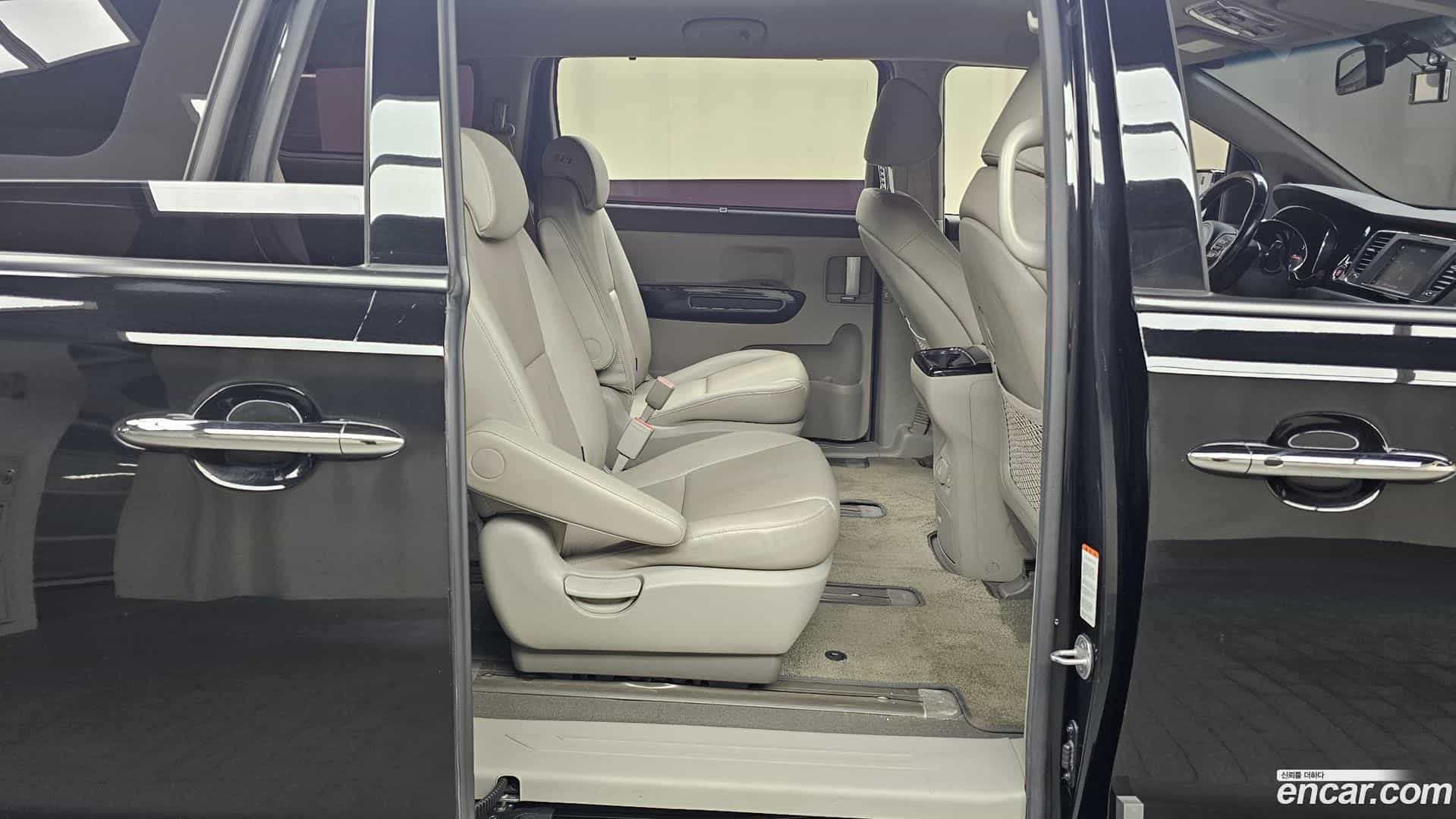 Canival Kia 2017.0-OPTION-016