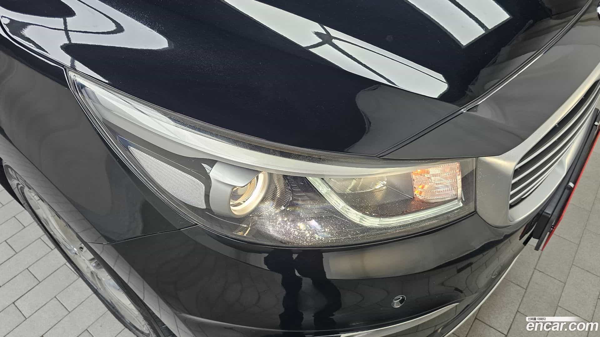 Canival Kia 2017.0-OUTER-032