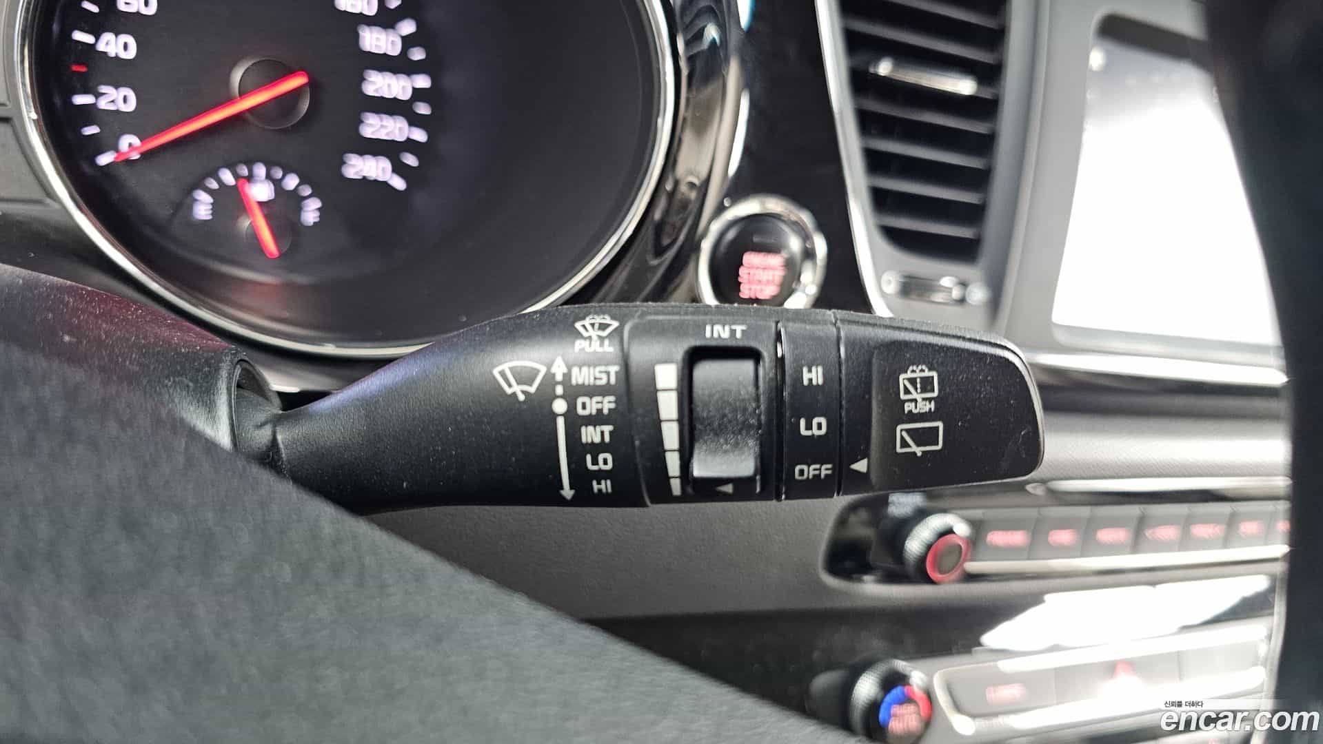 Canival Kia 2017.0-OPTION-042