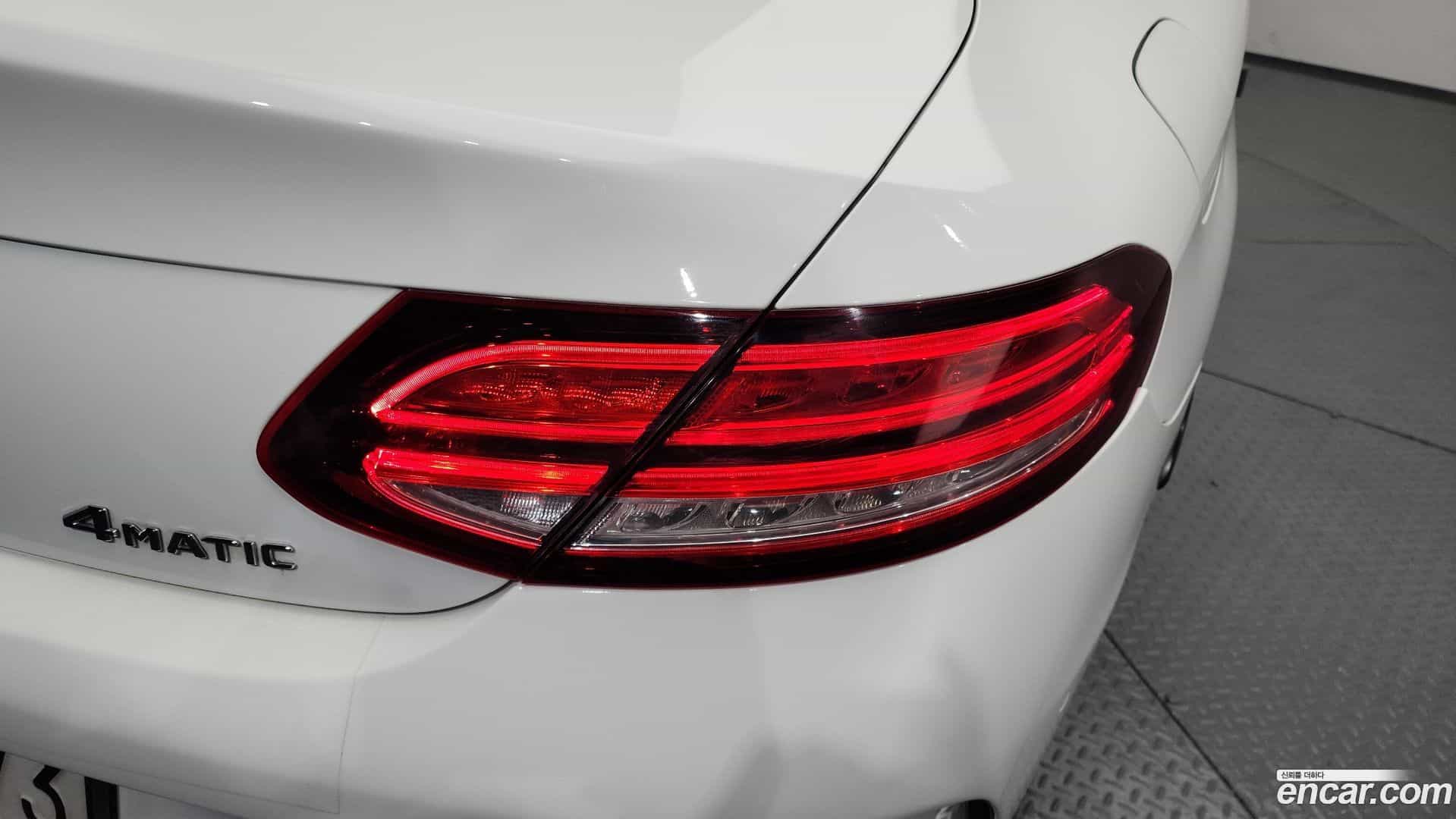 C-Class Mercedes-Benz 2019.7-OUTER-033