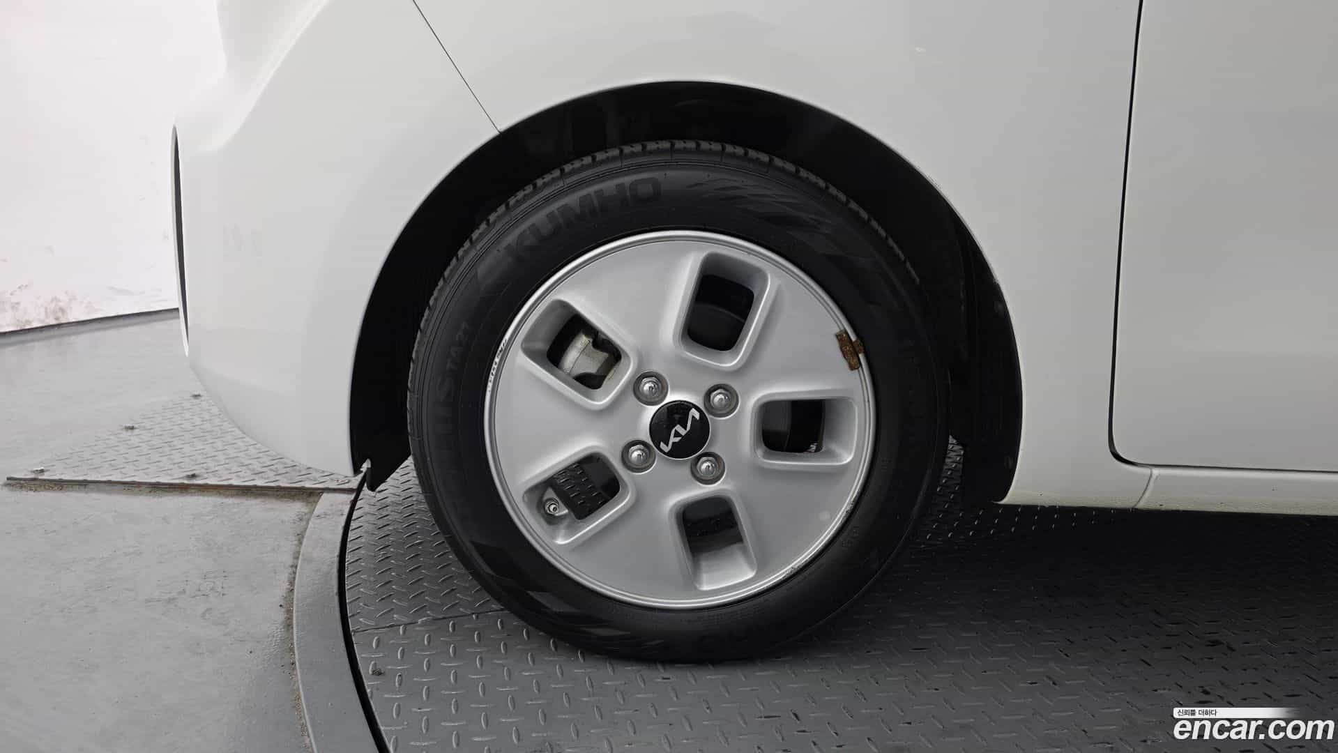 RAY Kia 2022.1-OUTER-005
