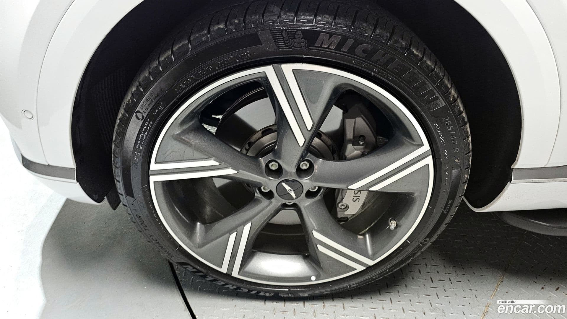 Main__Slider__Photo:GV80 Genesis 2024.11-4
