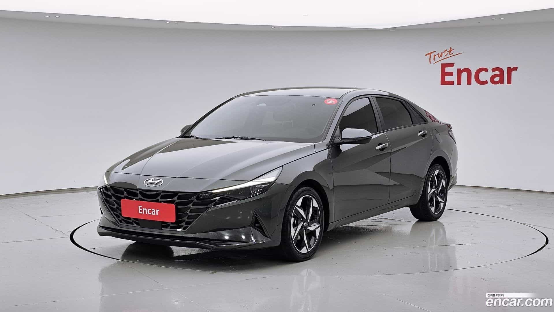 AVANTE Hyundai 2021.6-OUTER-001