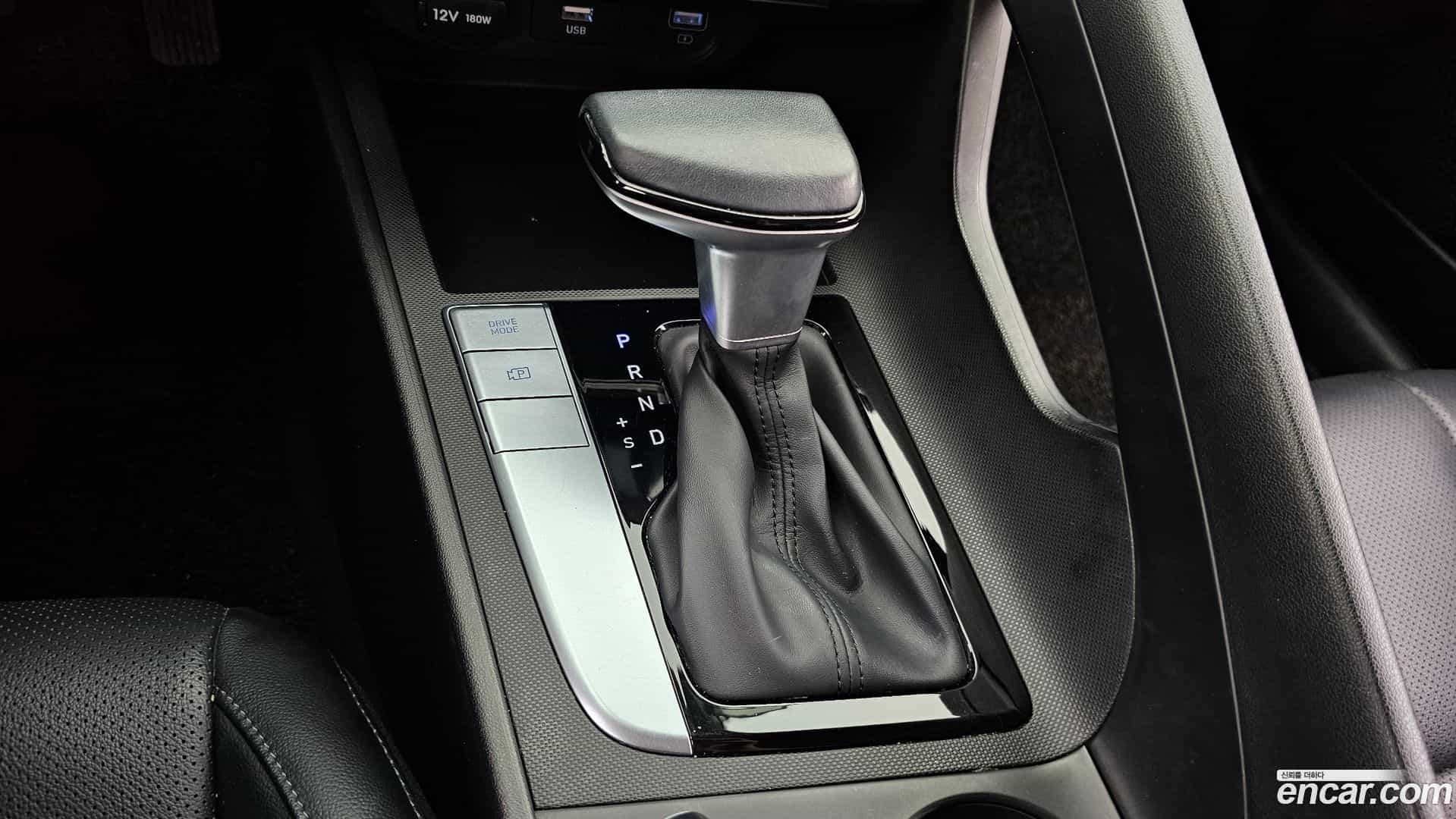 AVANTE Hyundai 2021.6-INNER-009