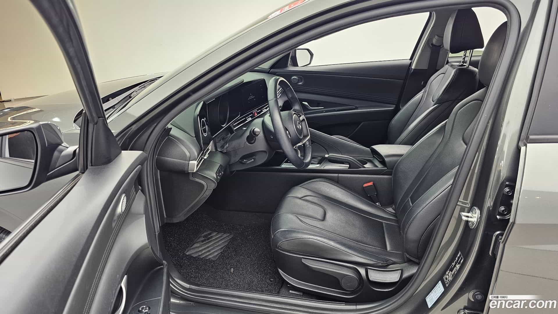 AVANTE Hyundai 2021.6-INNER-010
