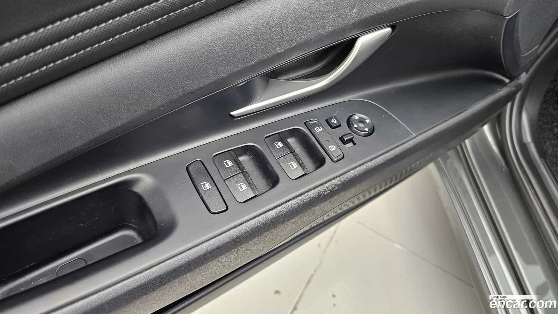 AVANTE Hyundai 2021.6-OPTION-021