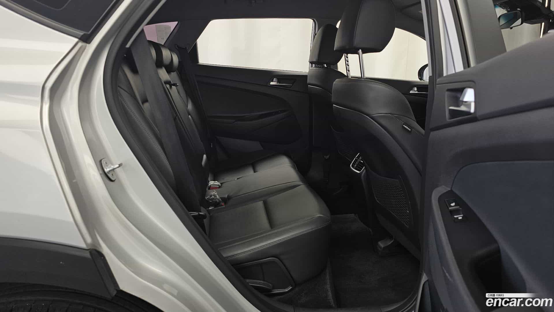 Tucson Hyundai 2019.3-OPTION-016