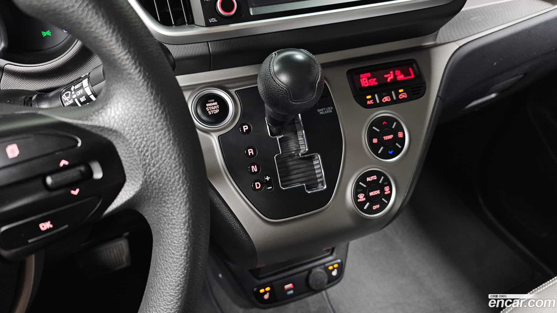 RAY Kia 2022.3-INNER-009