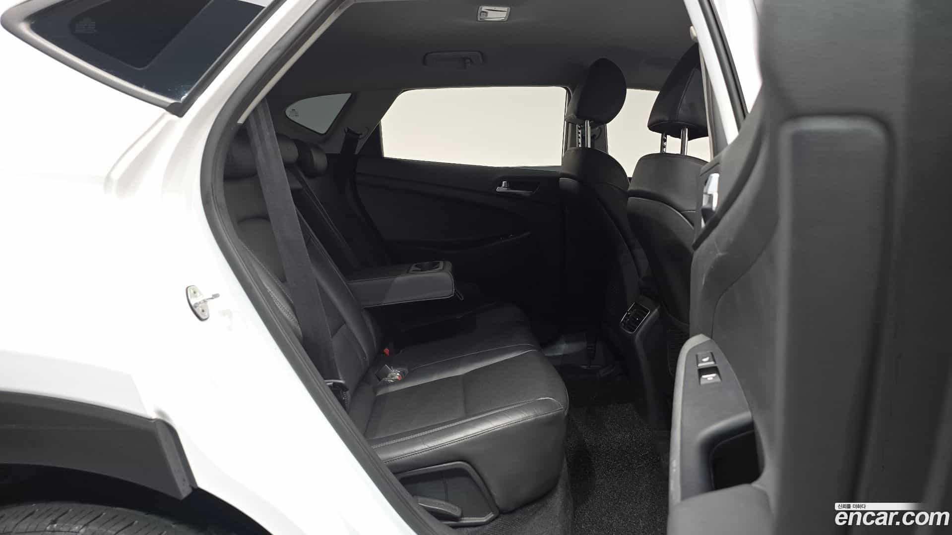 Tucson Hyundai 2019.4-OPTION-016