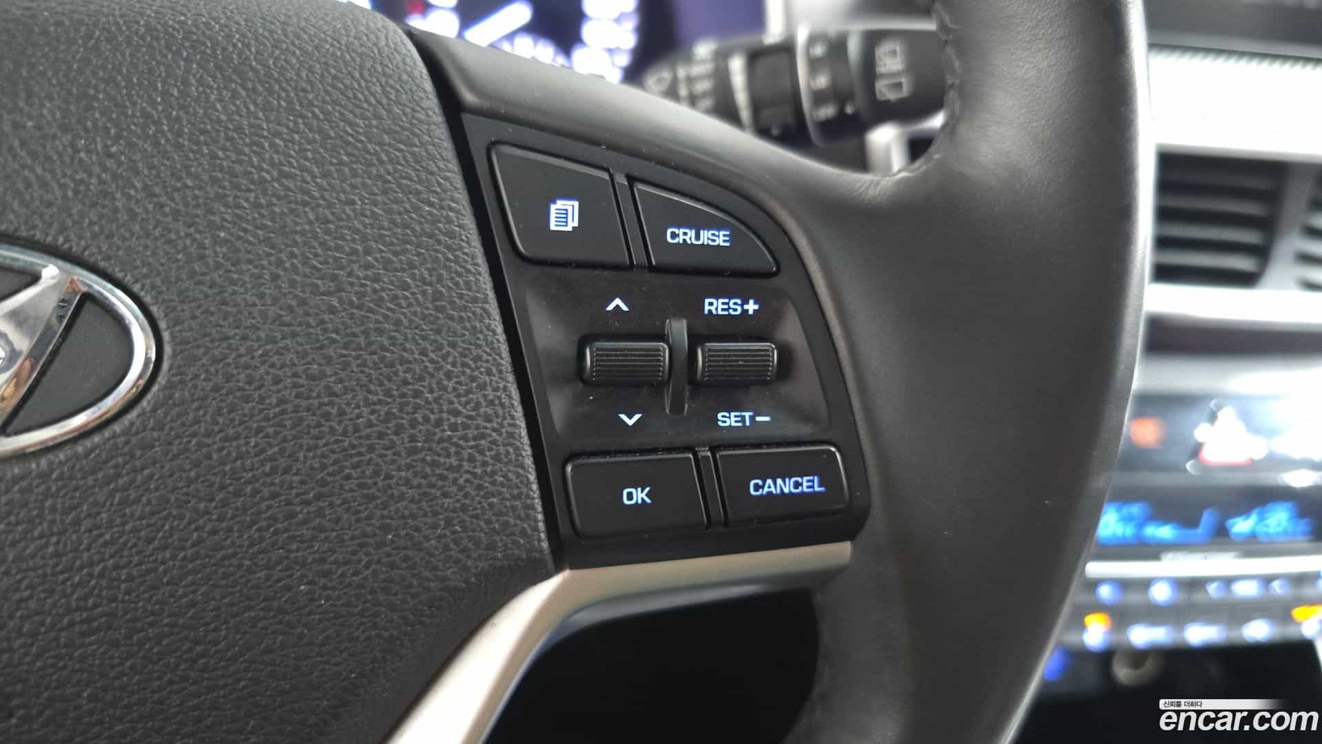Tucson Hyundai 2019.4-OPTION-020