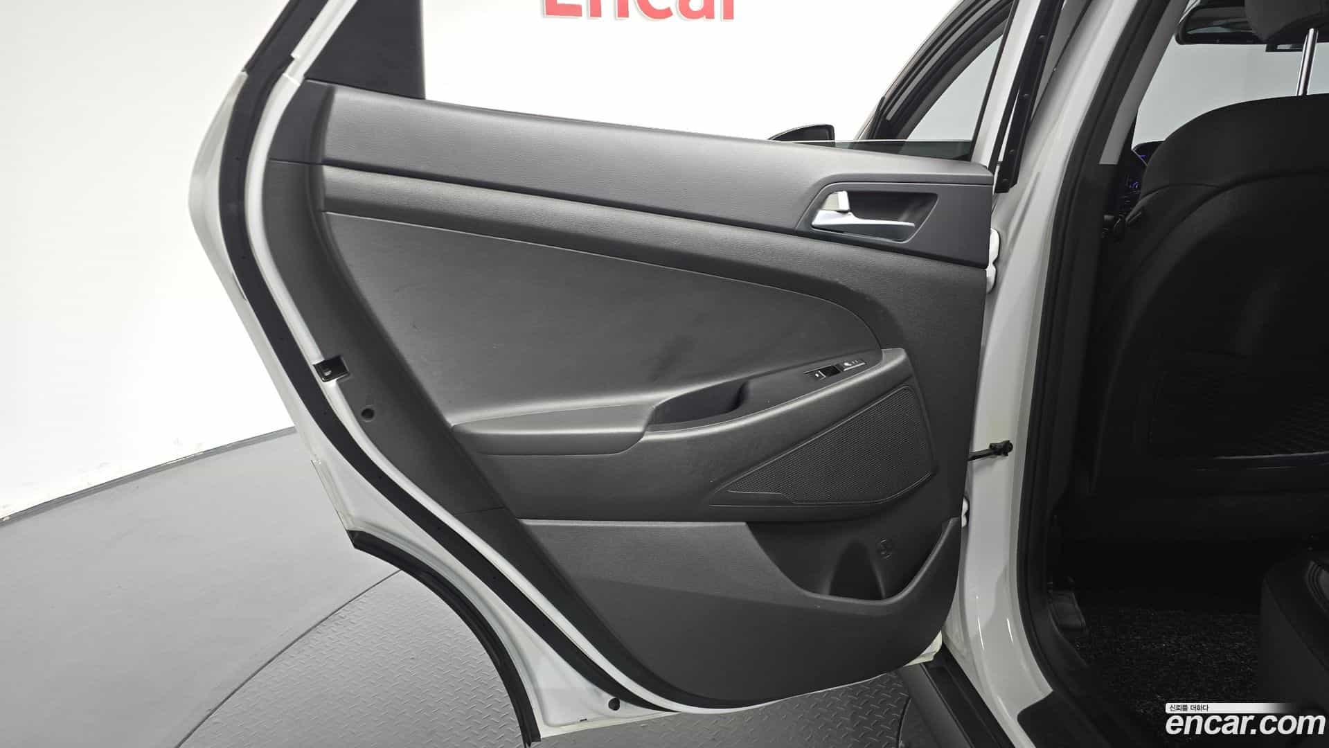 Tucson Hyundai 2019.4-INNER-035