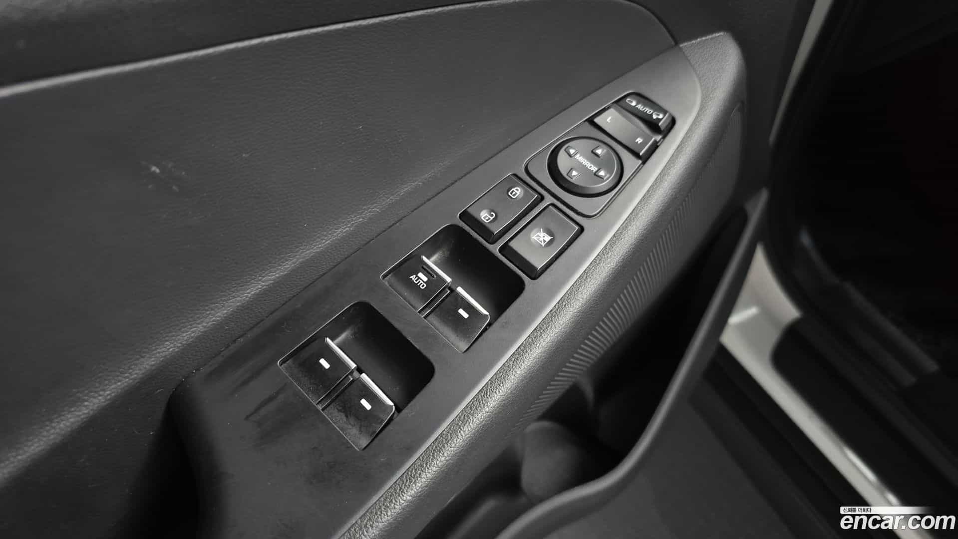 Tucson Hyundai 2019.4-OPTION-040