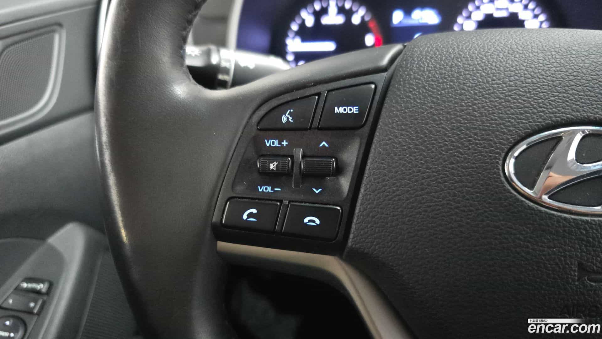 Tucson Hyundai 2019.4-OPTION-043