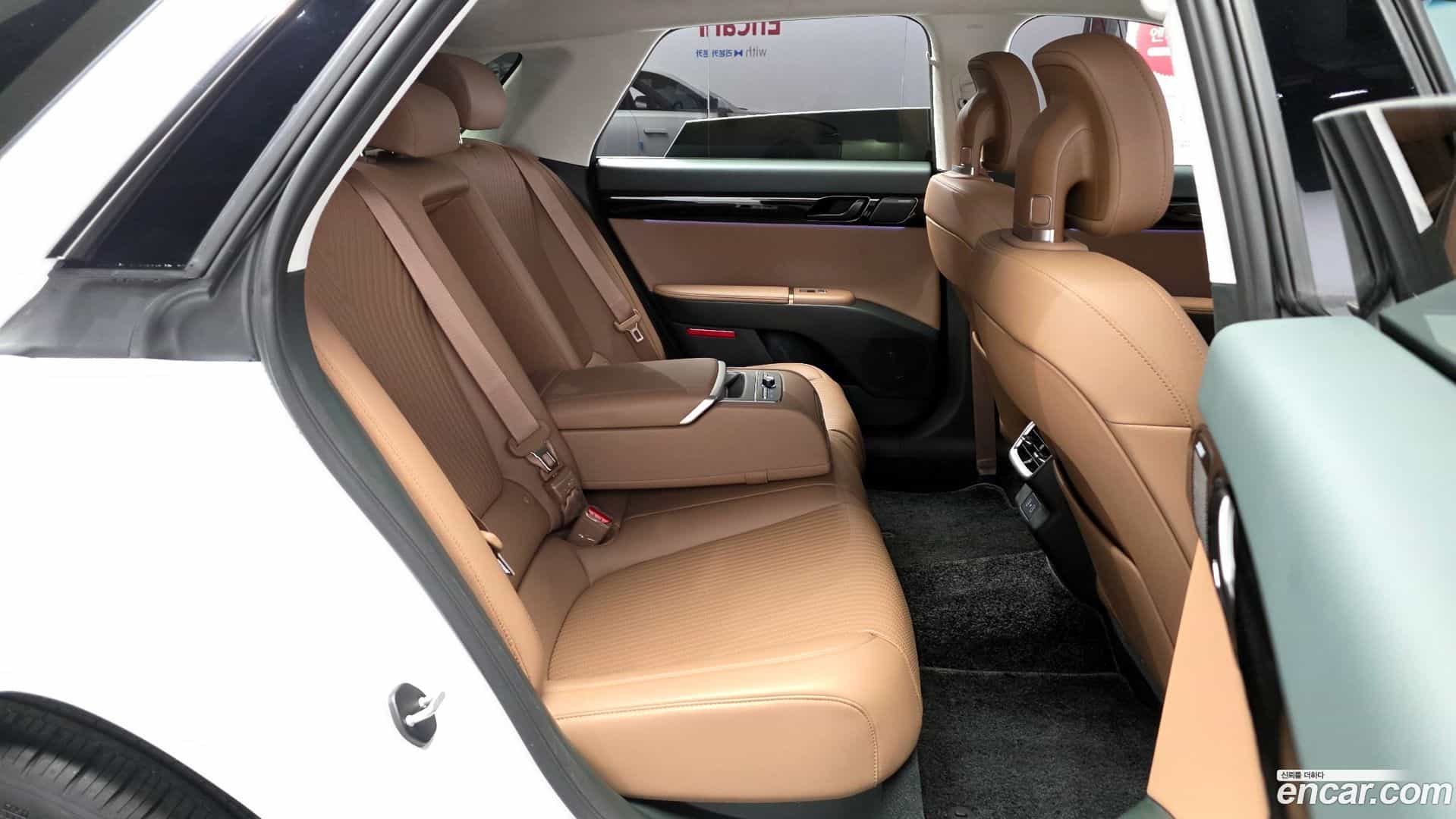 Grandeur Hyundai 2023.10-OPTION-015