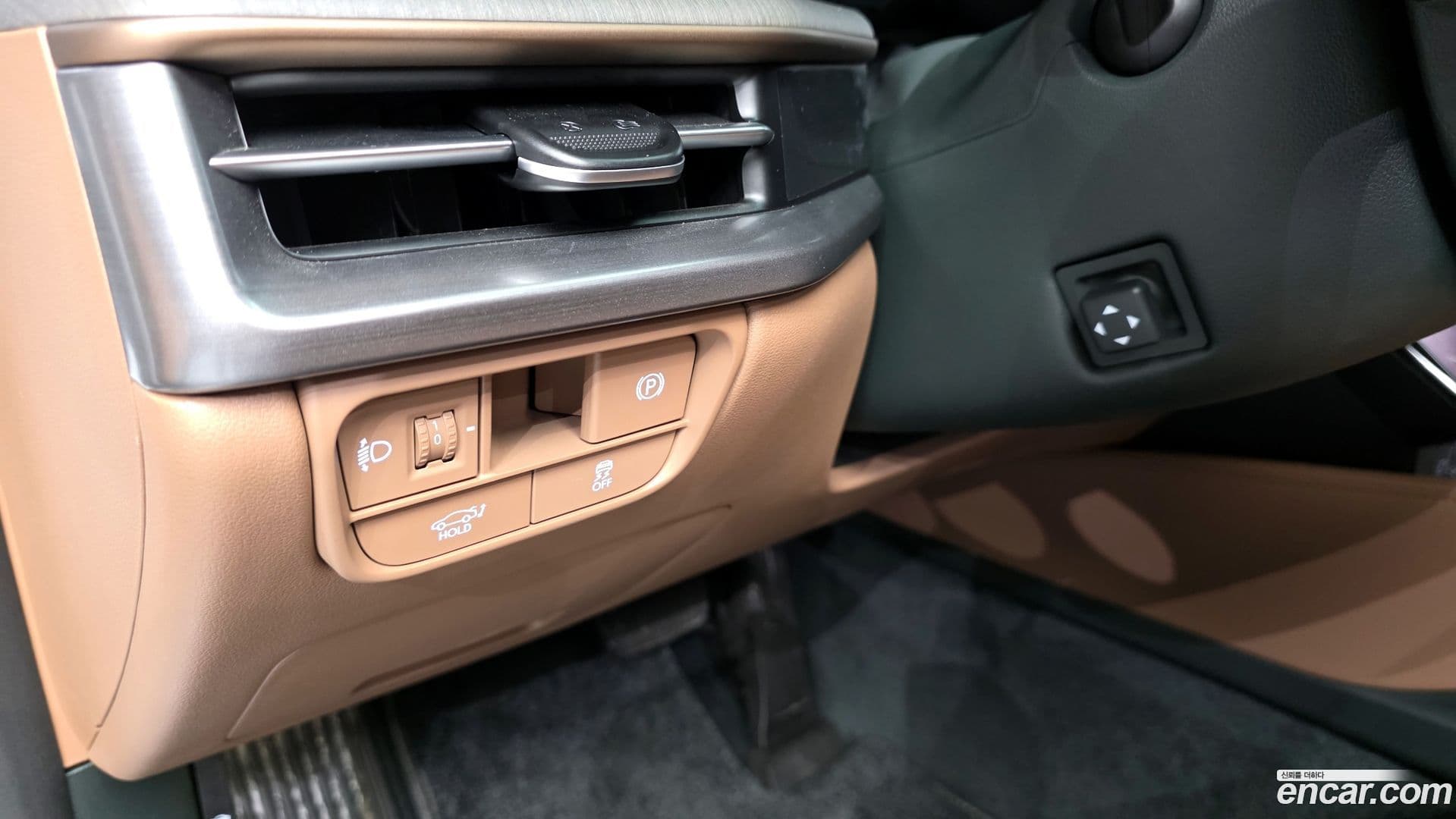Main__Slider__Photo:Grandeur Hyundai 2023.10-30