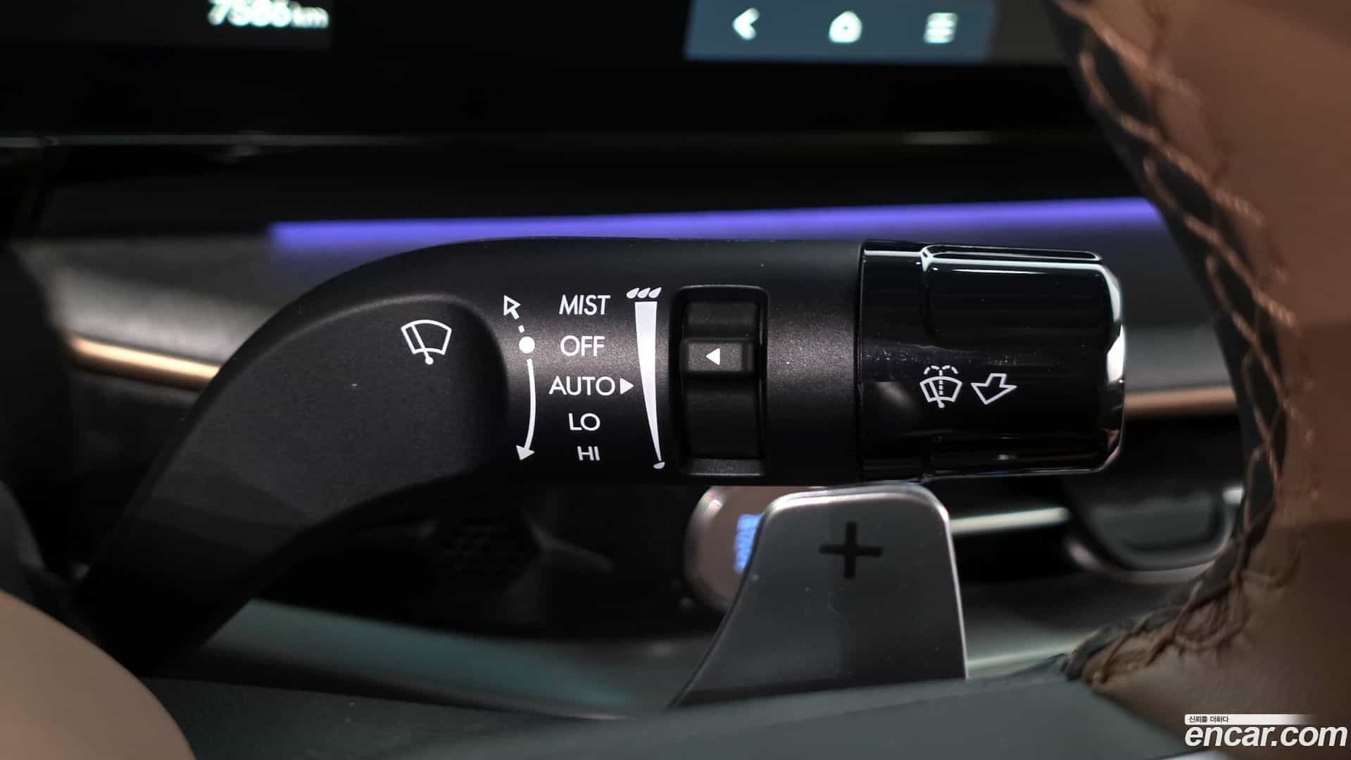 Grandeur Hyundai 2023.10-OPTION-046
