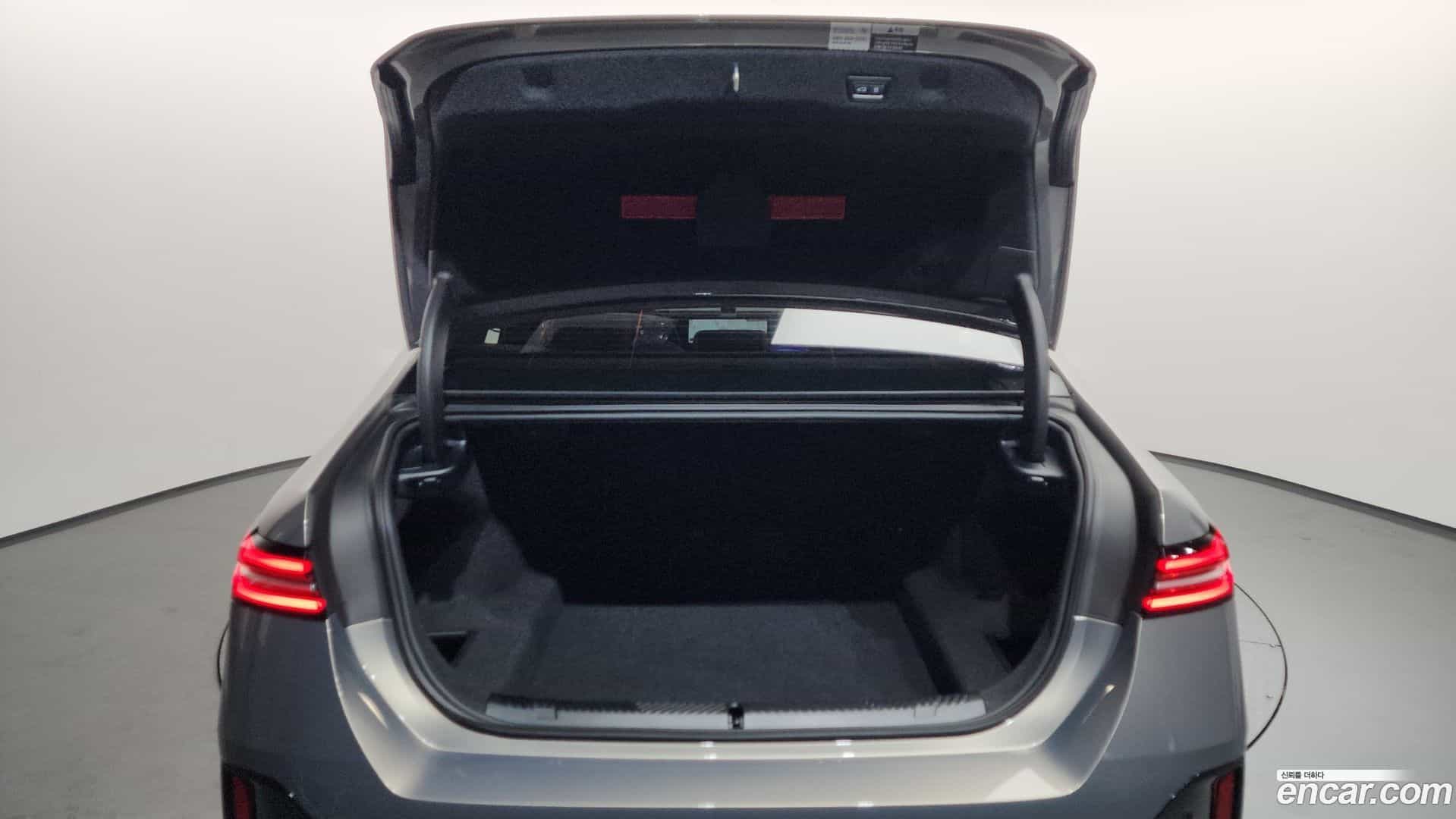 5-Series BMW 2025.4-OPTION-040