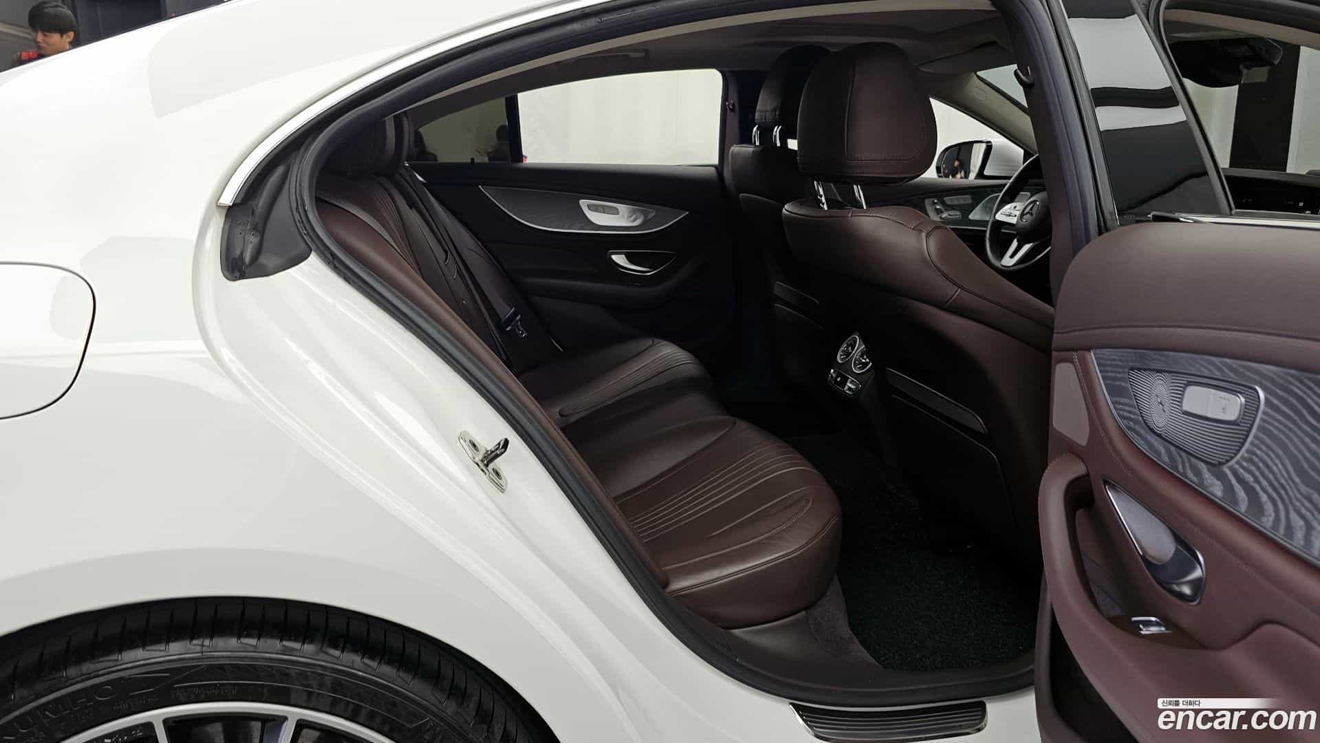 CLS-Class Mercedes-Benz 2021.4-OPTION-016