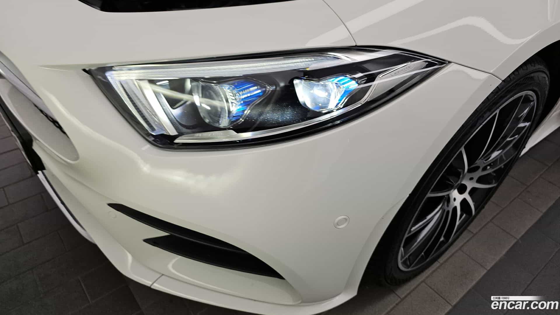 CLS-Class Mercedes-Benz 2021.4-OUTER-032