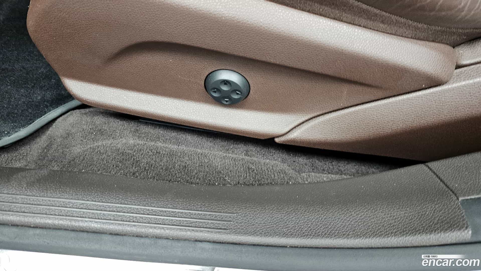 CLS-Class Mercedes-Benz 2021.4-OPTION-044