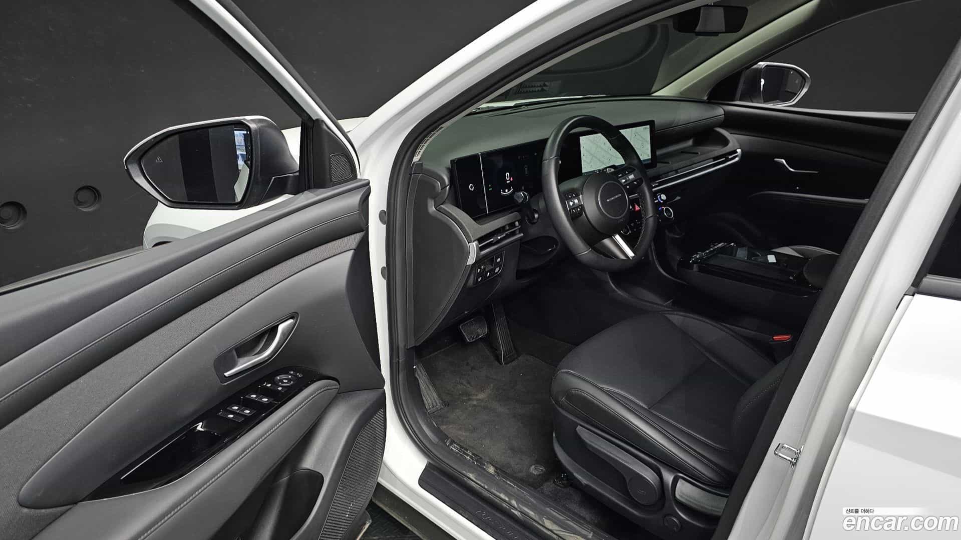 Tucson Hyundai 2024.2-INNER-010