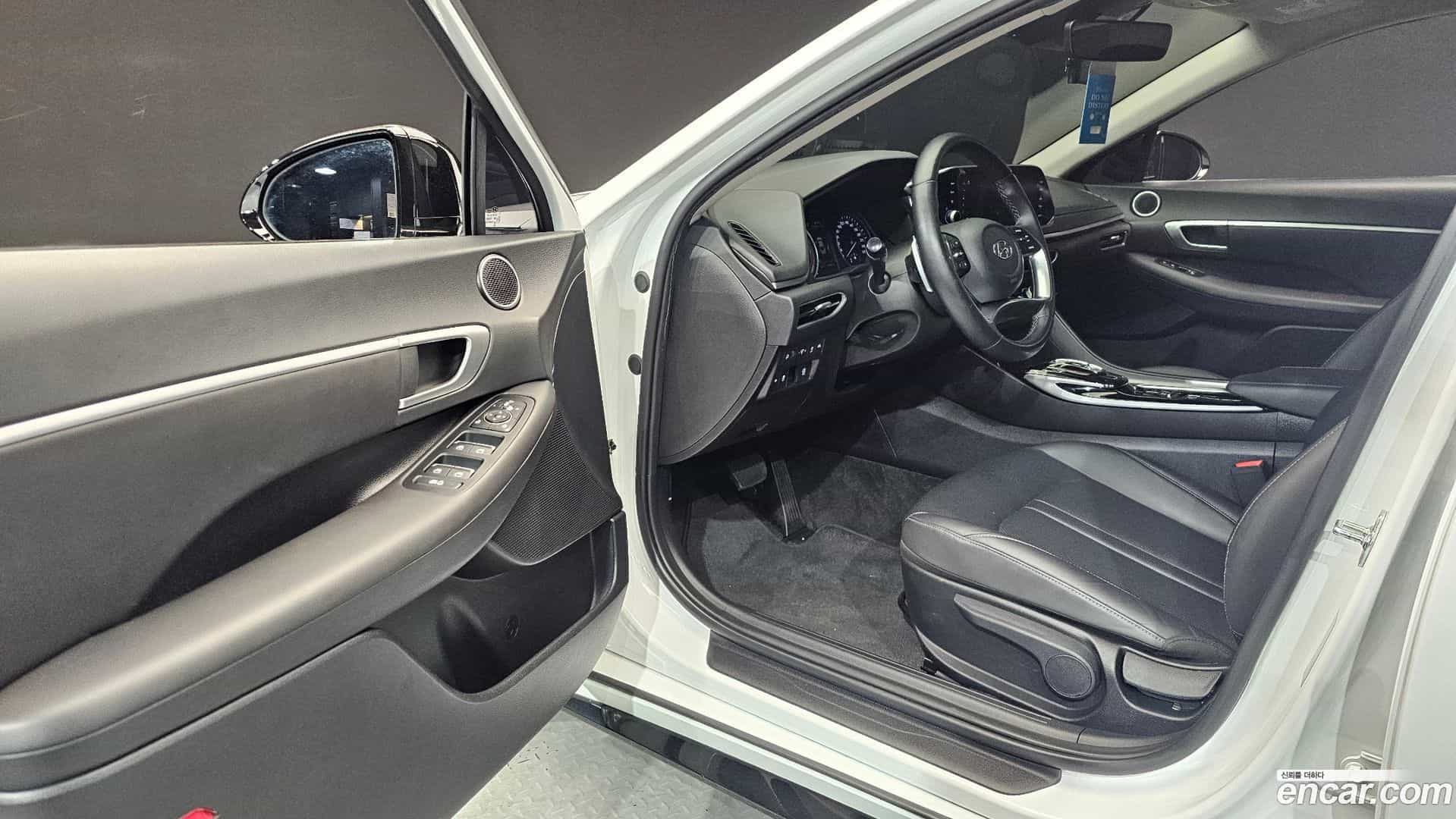 Sonata Hyundai 2022.6-INNER-010