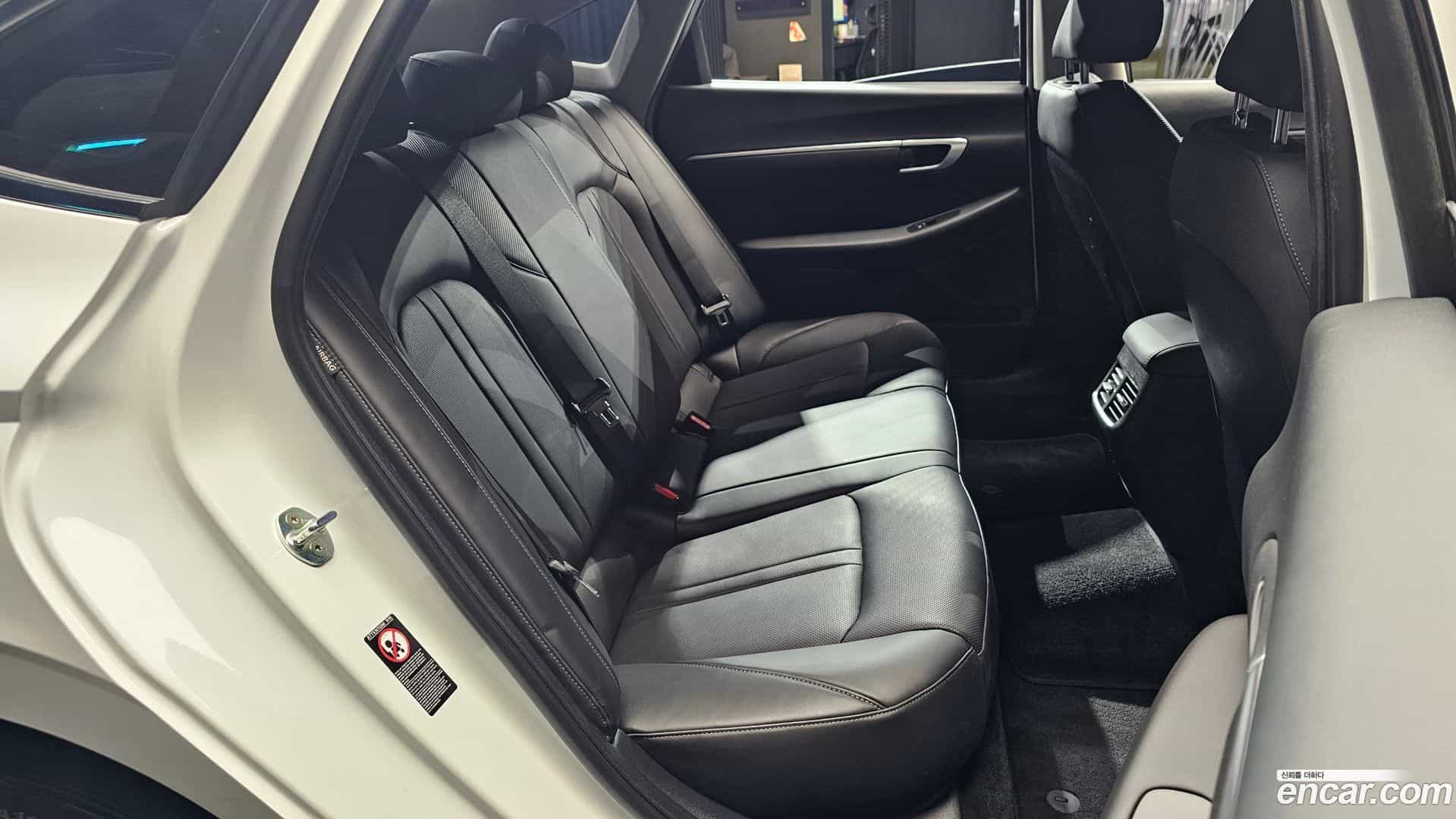 Sonata Hyundai 2022.6-OPTION-016