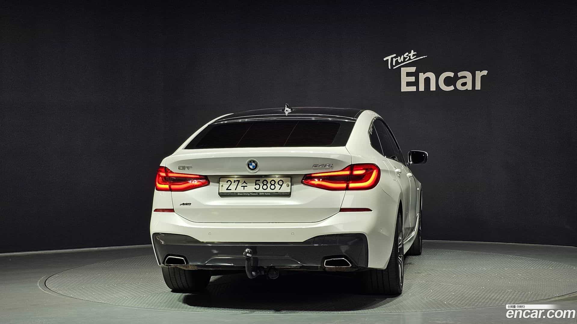 Gran Turismo BMW 2019.0-OUTER-004