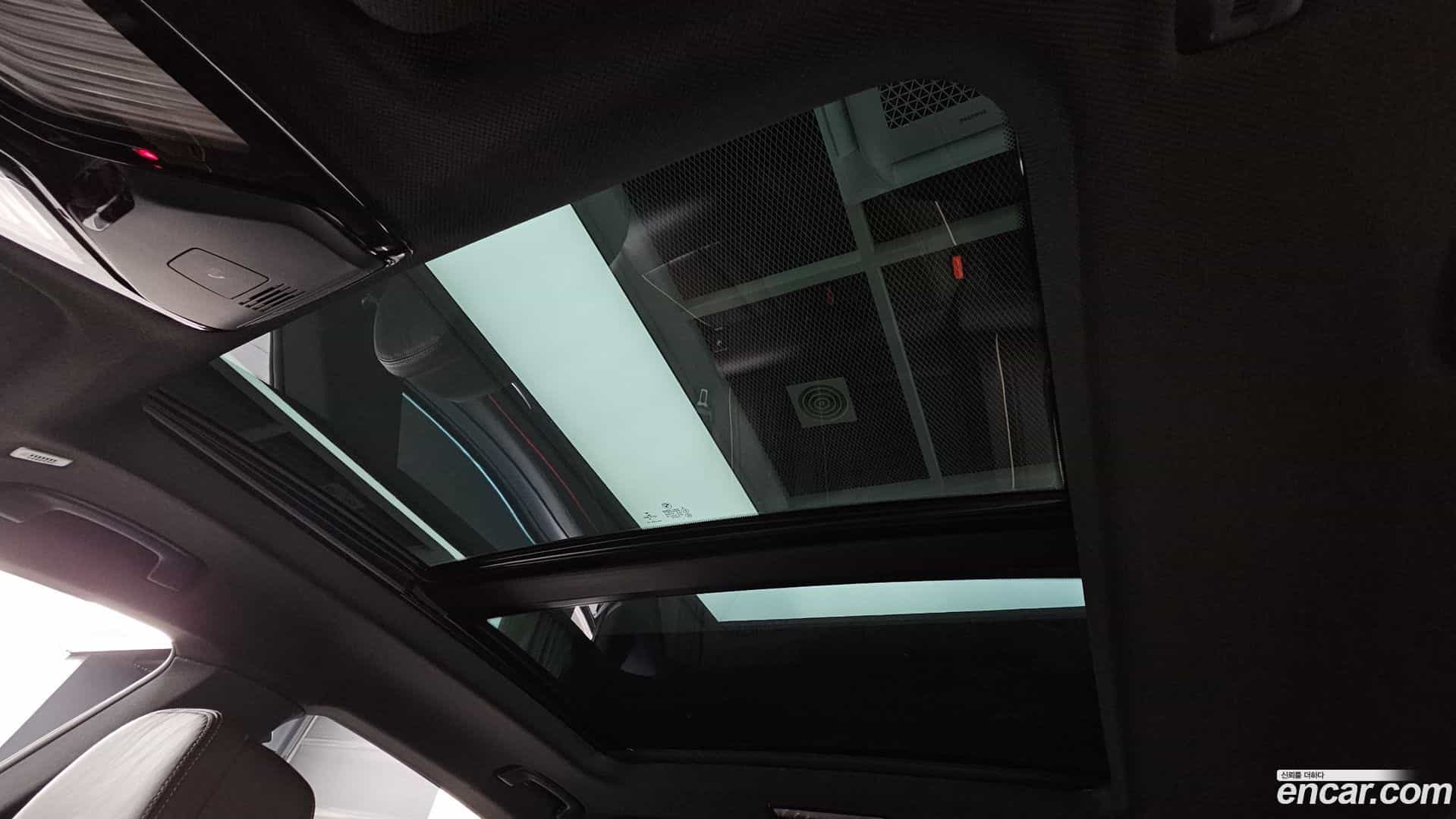 Gran Turismo BMW 2019.0-OPTION-021