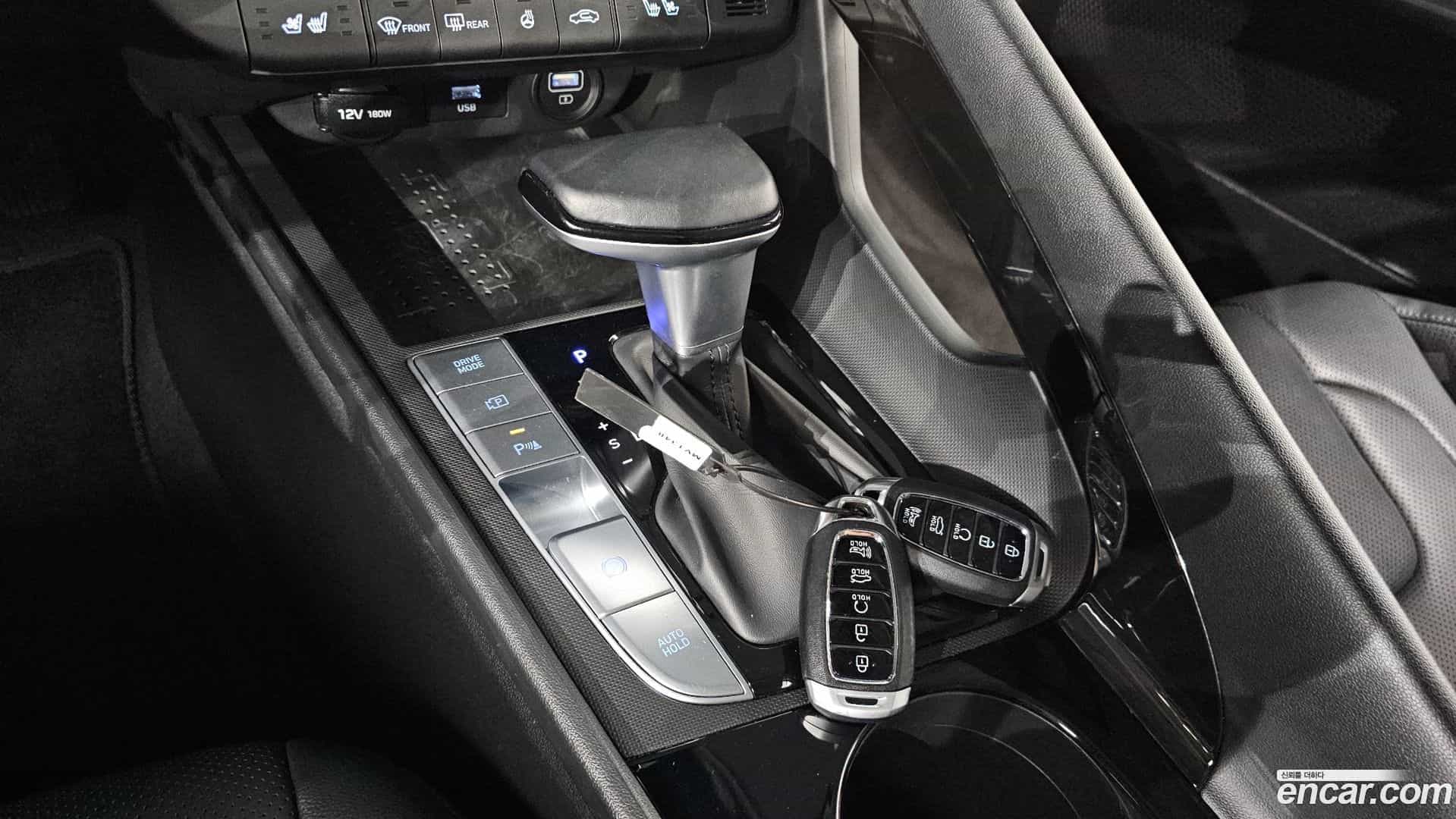 AVANTE Hyundai 2021.5-INNER-009