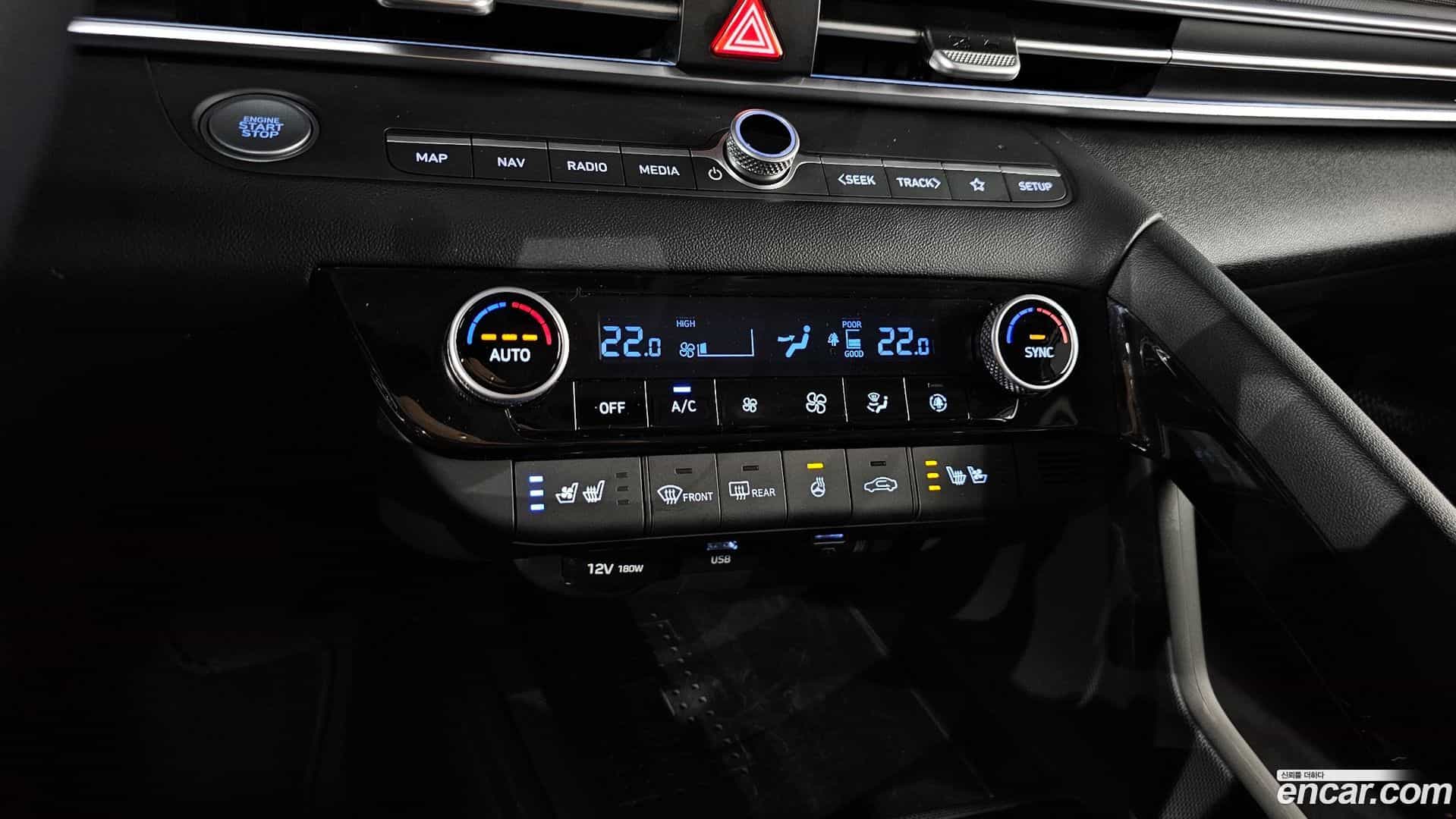 AVANTE Hyundai 2021.5-OPTION-022