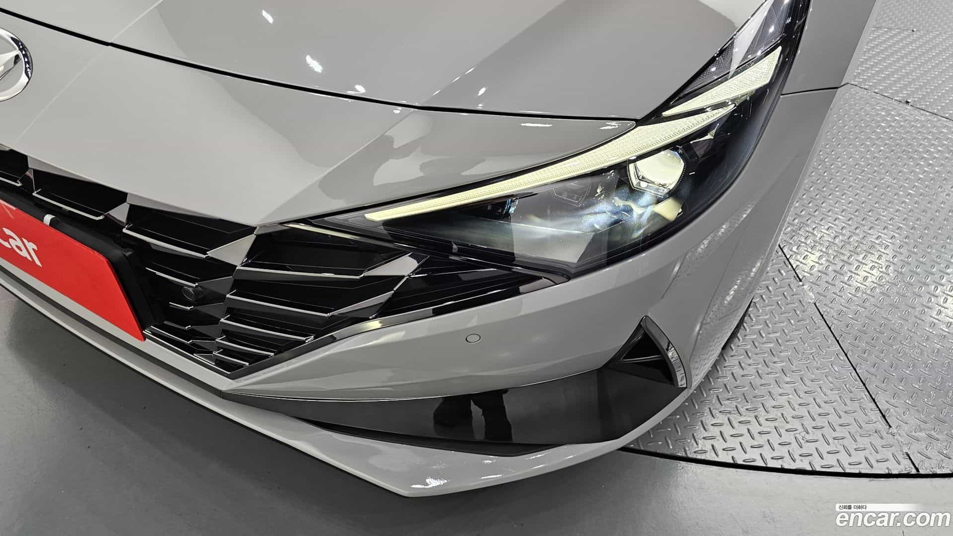 AVANTE Hyundai 2021.5-OUTER-032