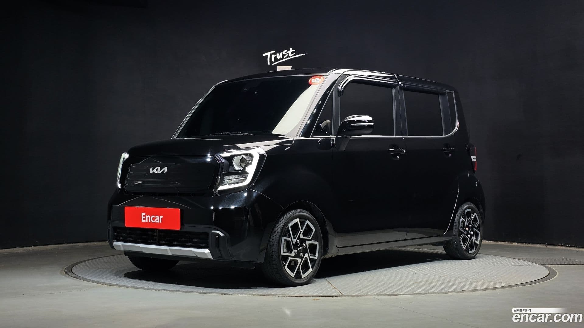 Main__Slider__Photo:RAY Kia 2023.6-0