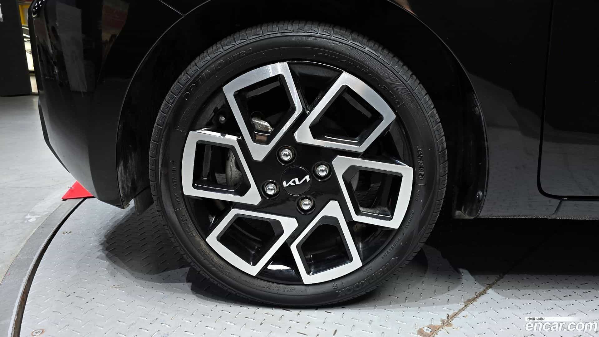RAY Kia 2023.6-OUTER-005