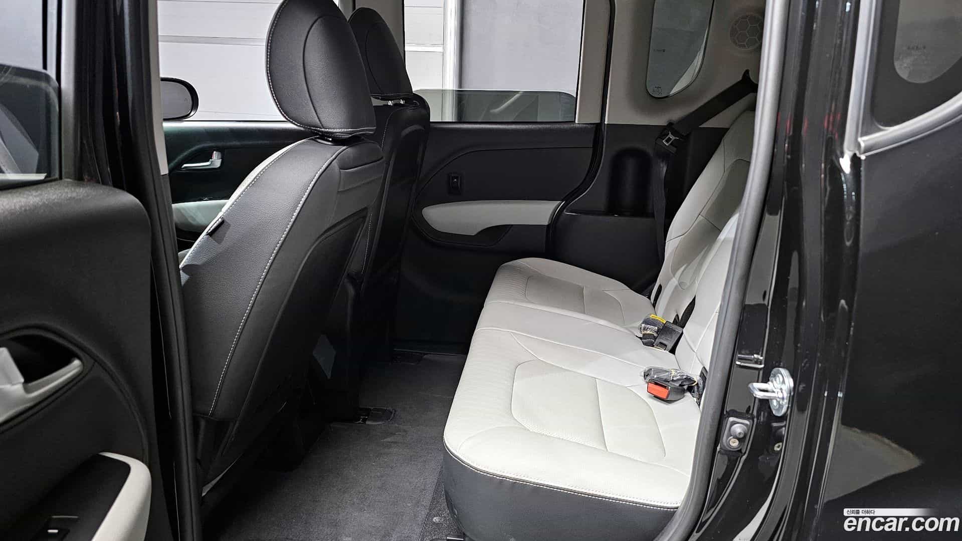 RAY Kia 2023.6-INNER-036