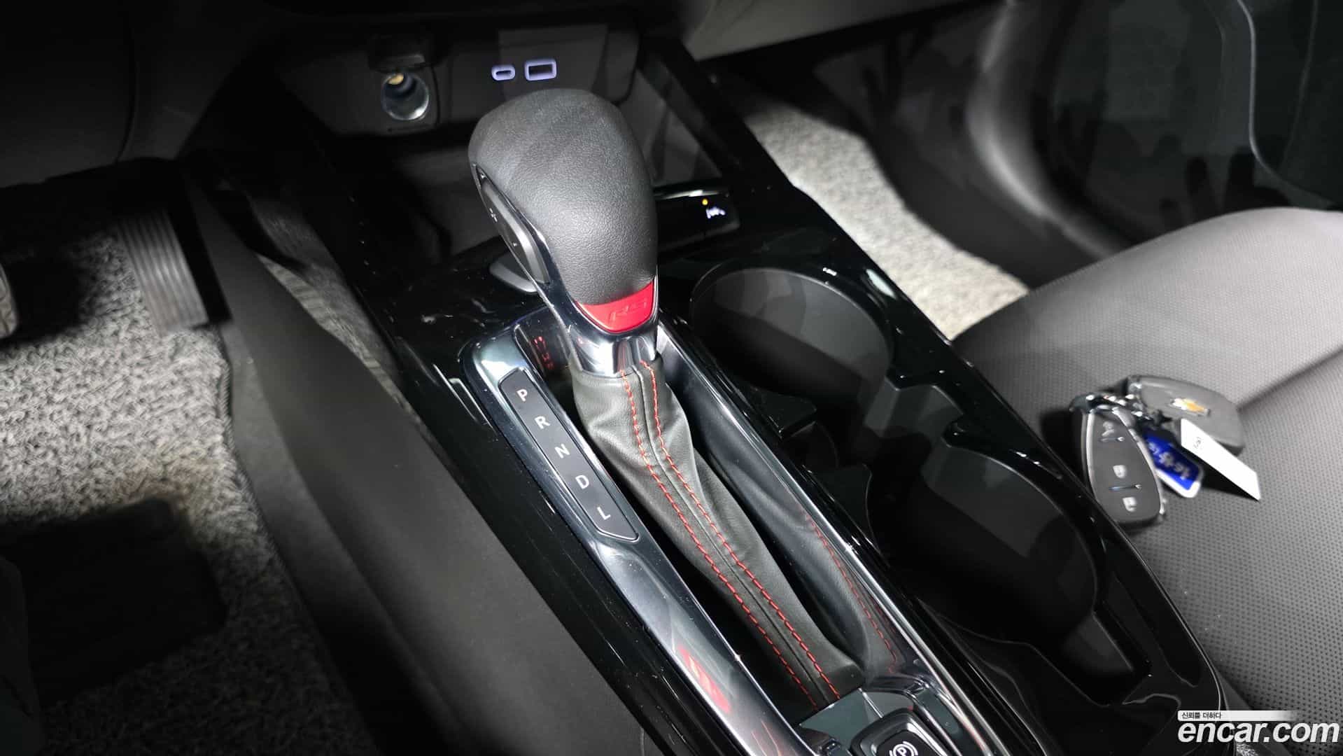 Trax Chevrolet 2023.4-INNER-009