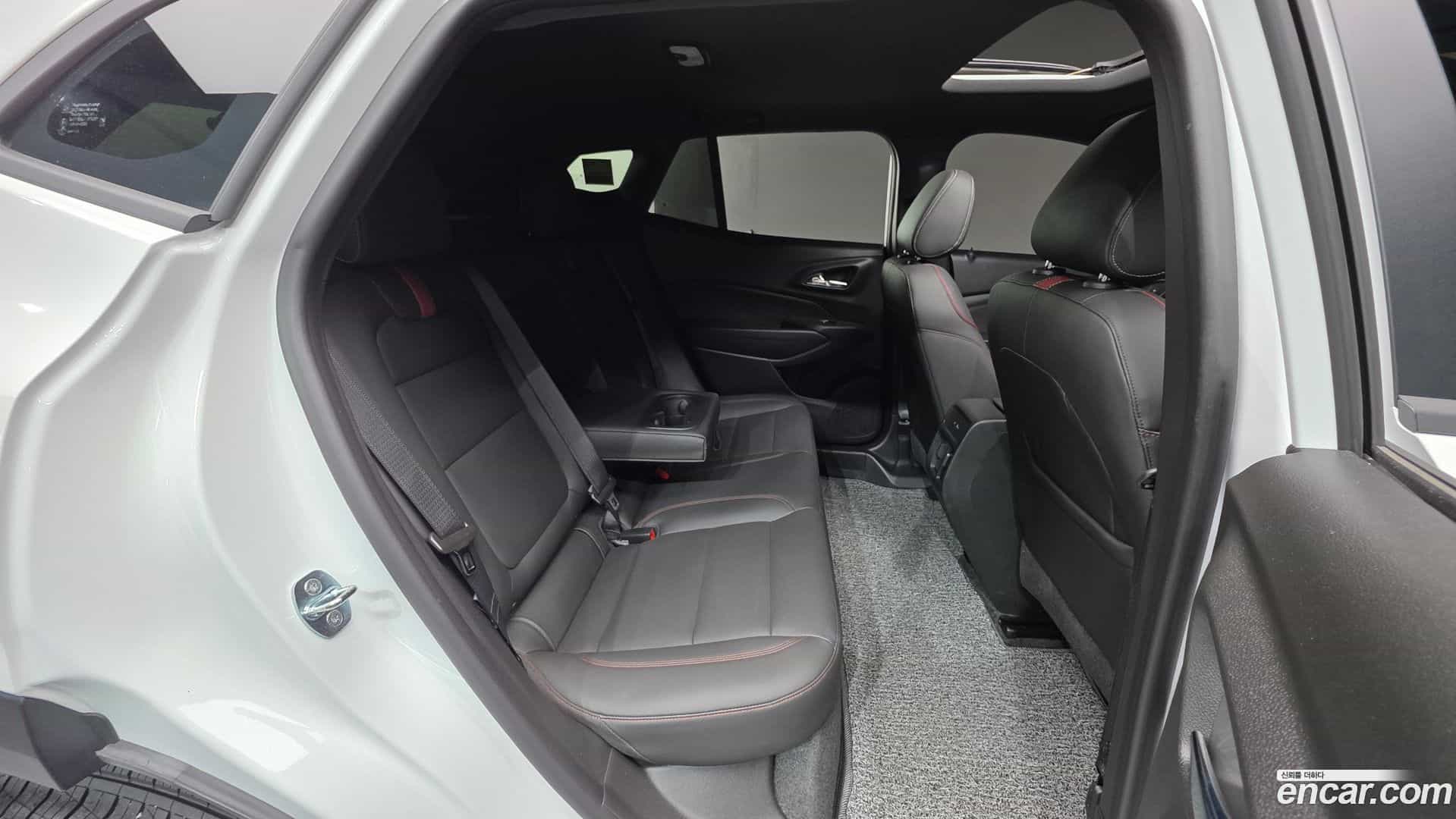 Trax Chevrolet 2023.4-OPTION-023