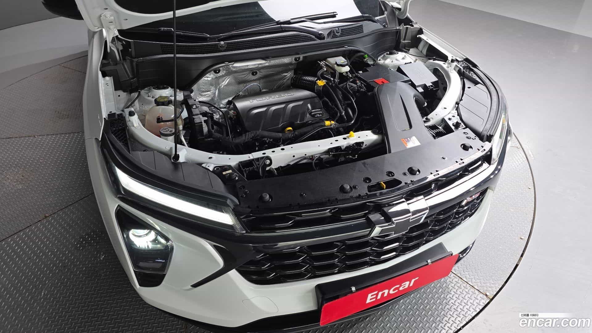 Trax Chevrolet 2023.4-OPTION-041